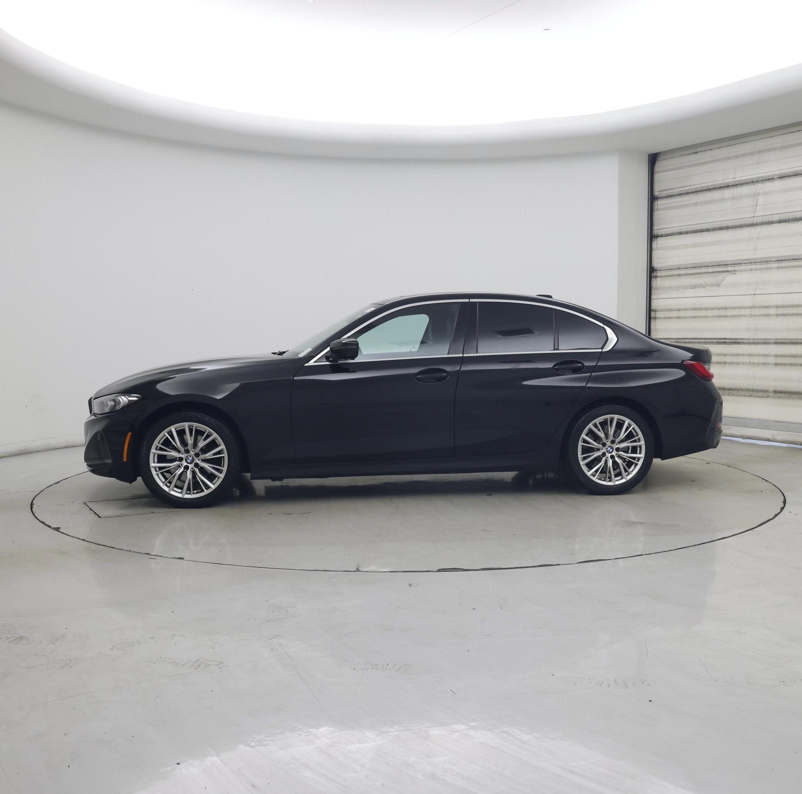 Thumbnail: 2024 BMW 3 Series - 3