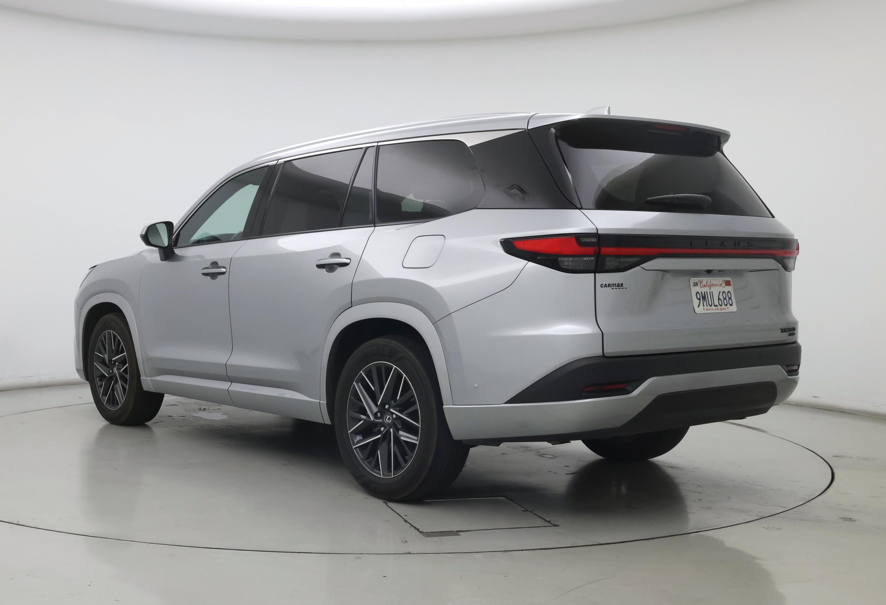 Thumbnail: 2024 Lexus TX - 2