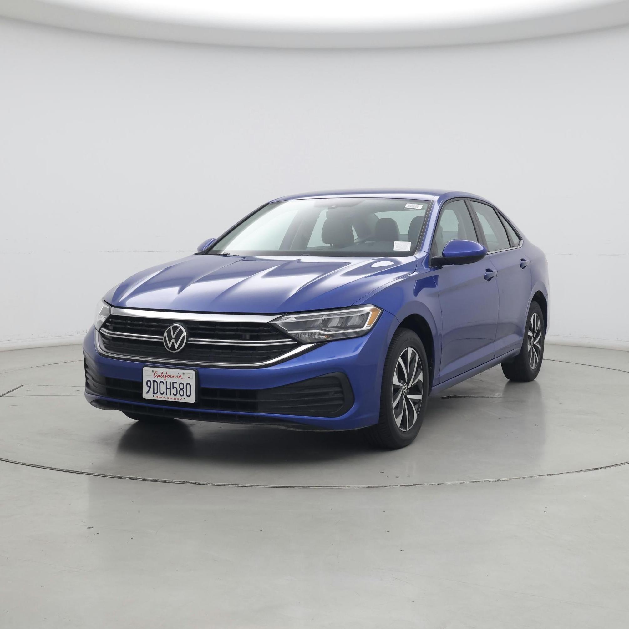Thumbnail: 2023 Volkswagen Jetta - 4