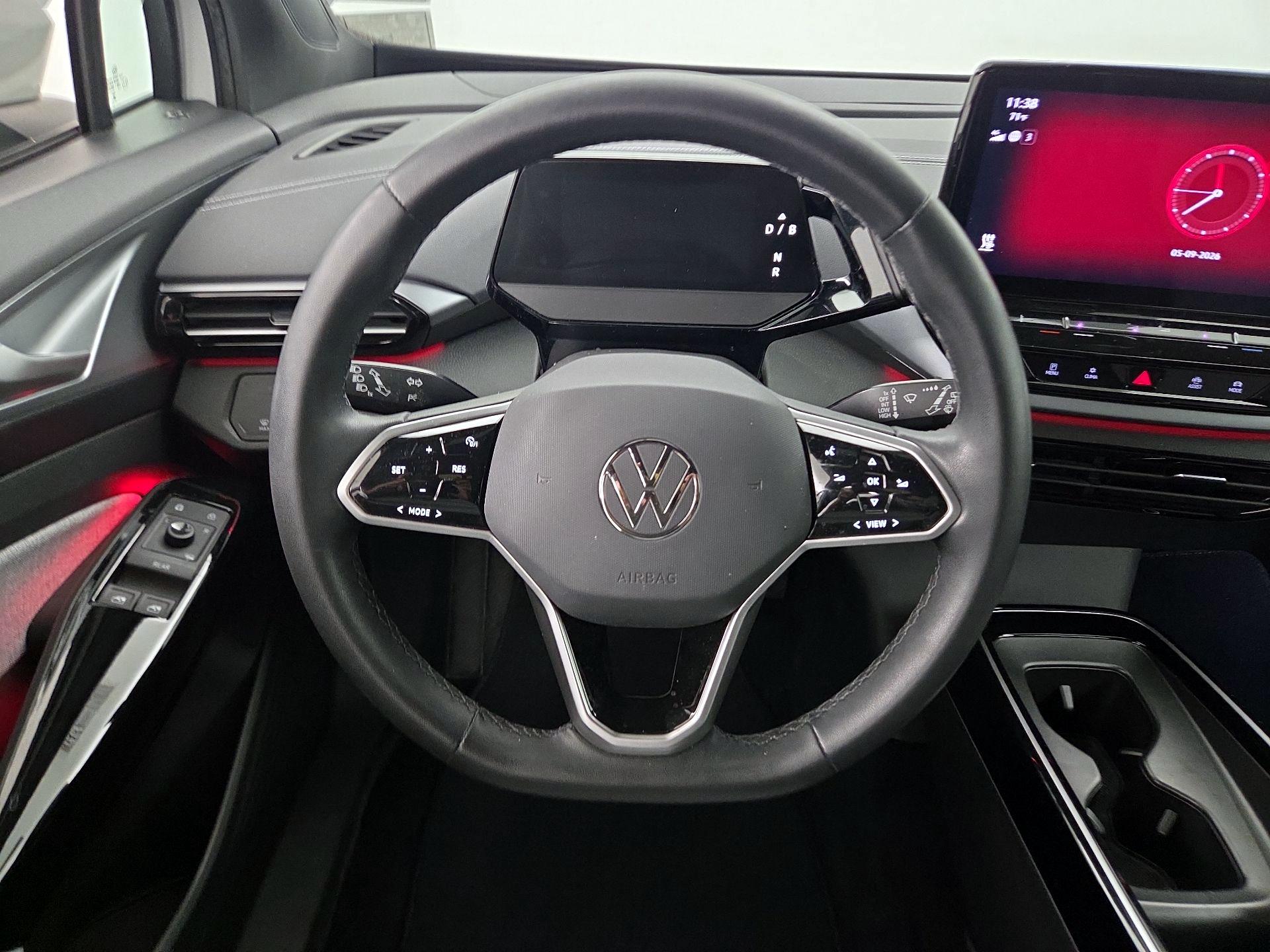Thumbnail: 2023 Volkswagen ID.4 - 10