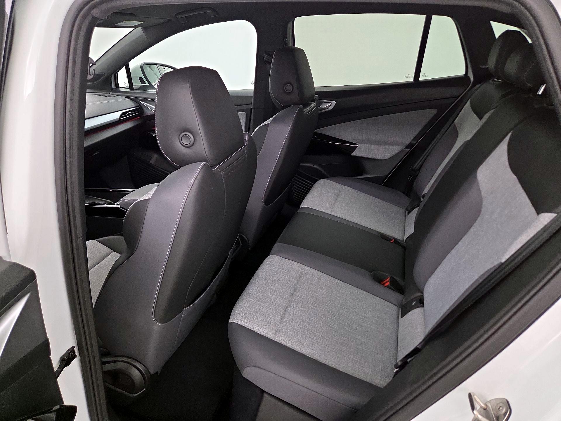 Thumbnail: 2023 Volkswagen ID.4 - 20