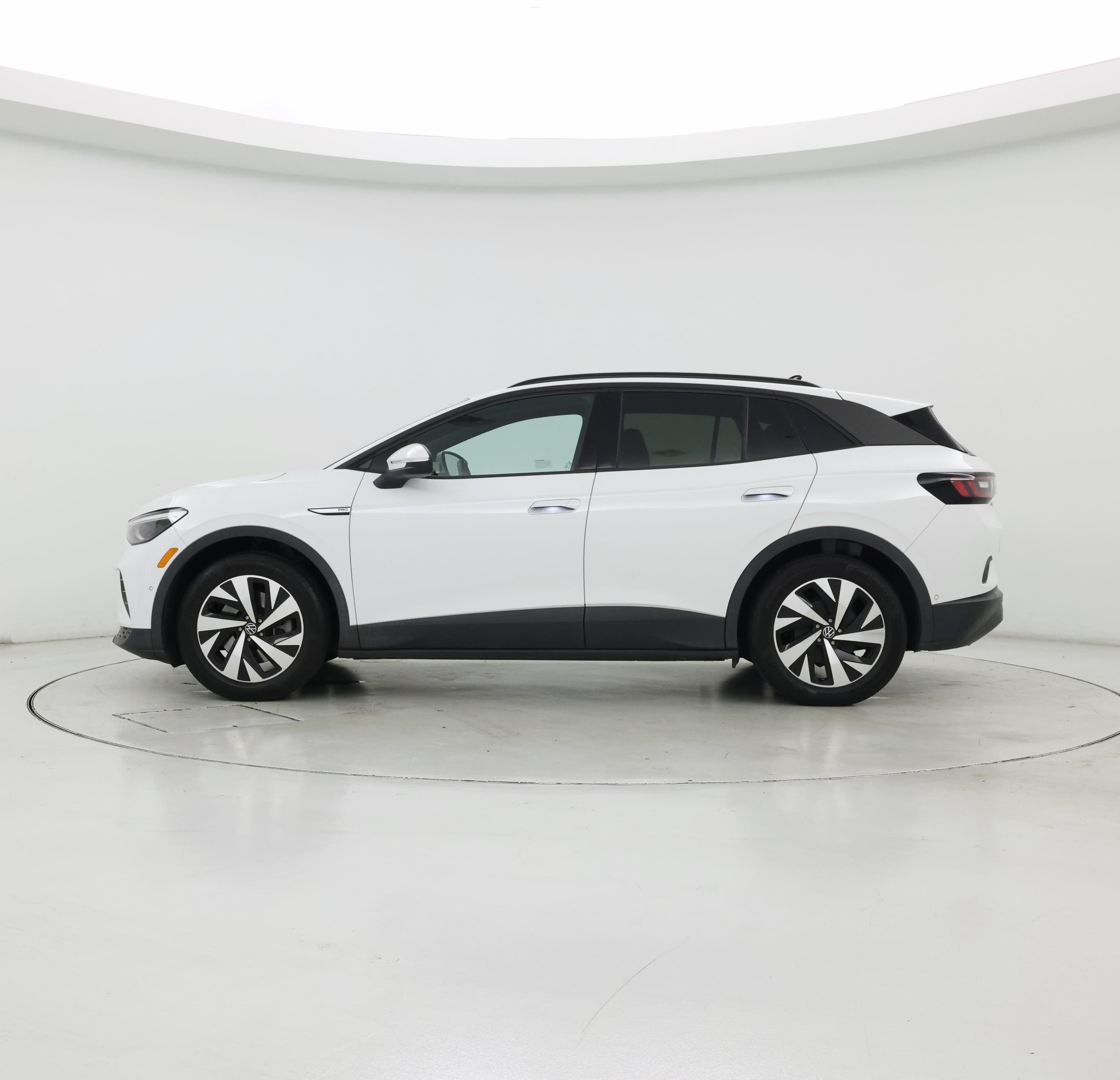 Thumbnail: 2023 Volkswagen ID.4 - 3