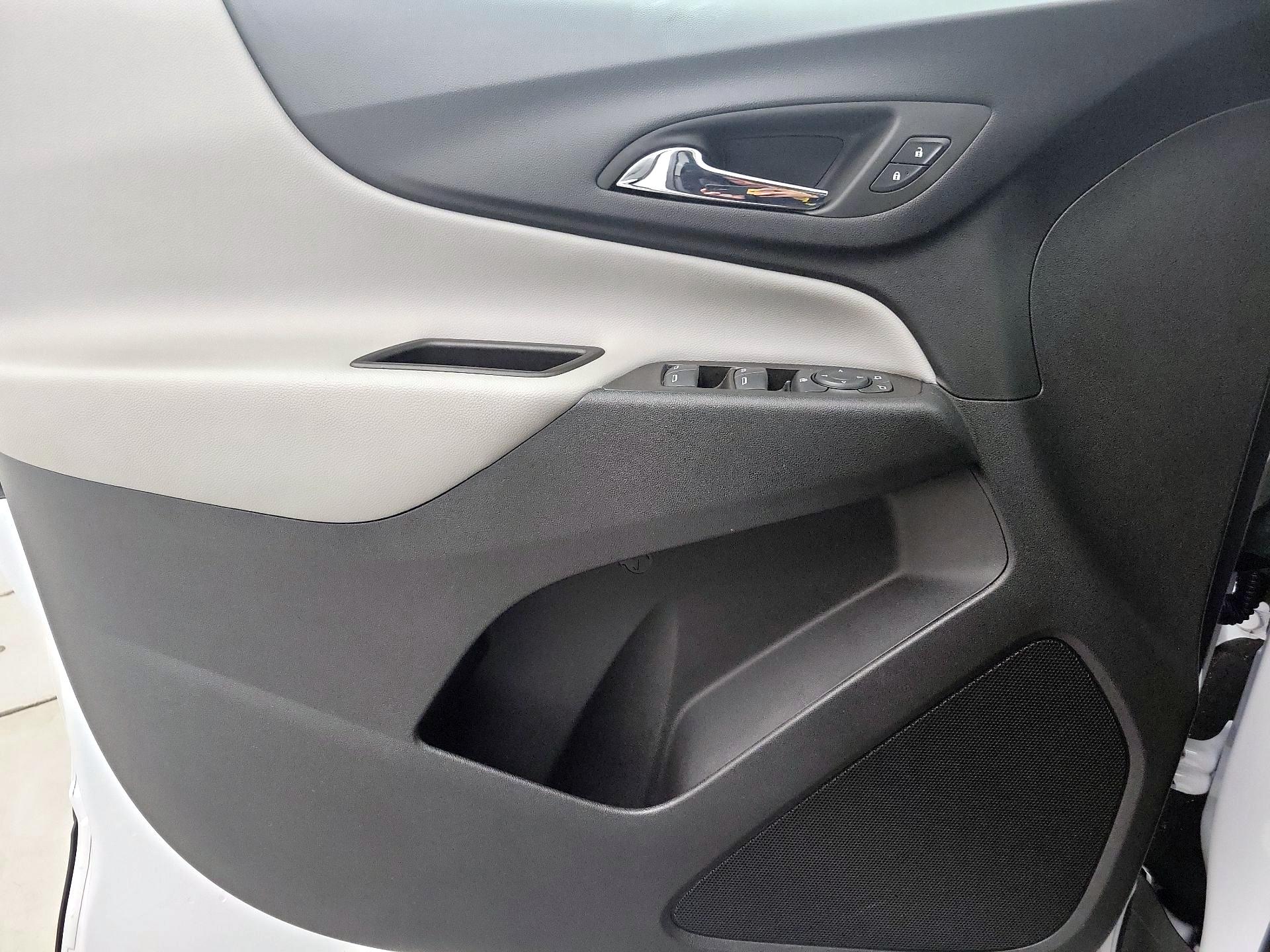 Thumbnail: 2023 Chevrolet Equinox - 12