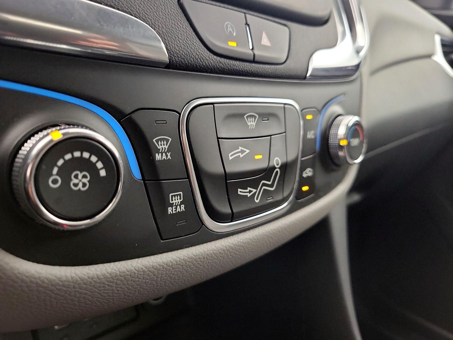 Thumbnail: 2023 Chevrolet Equinox - 16