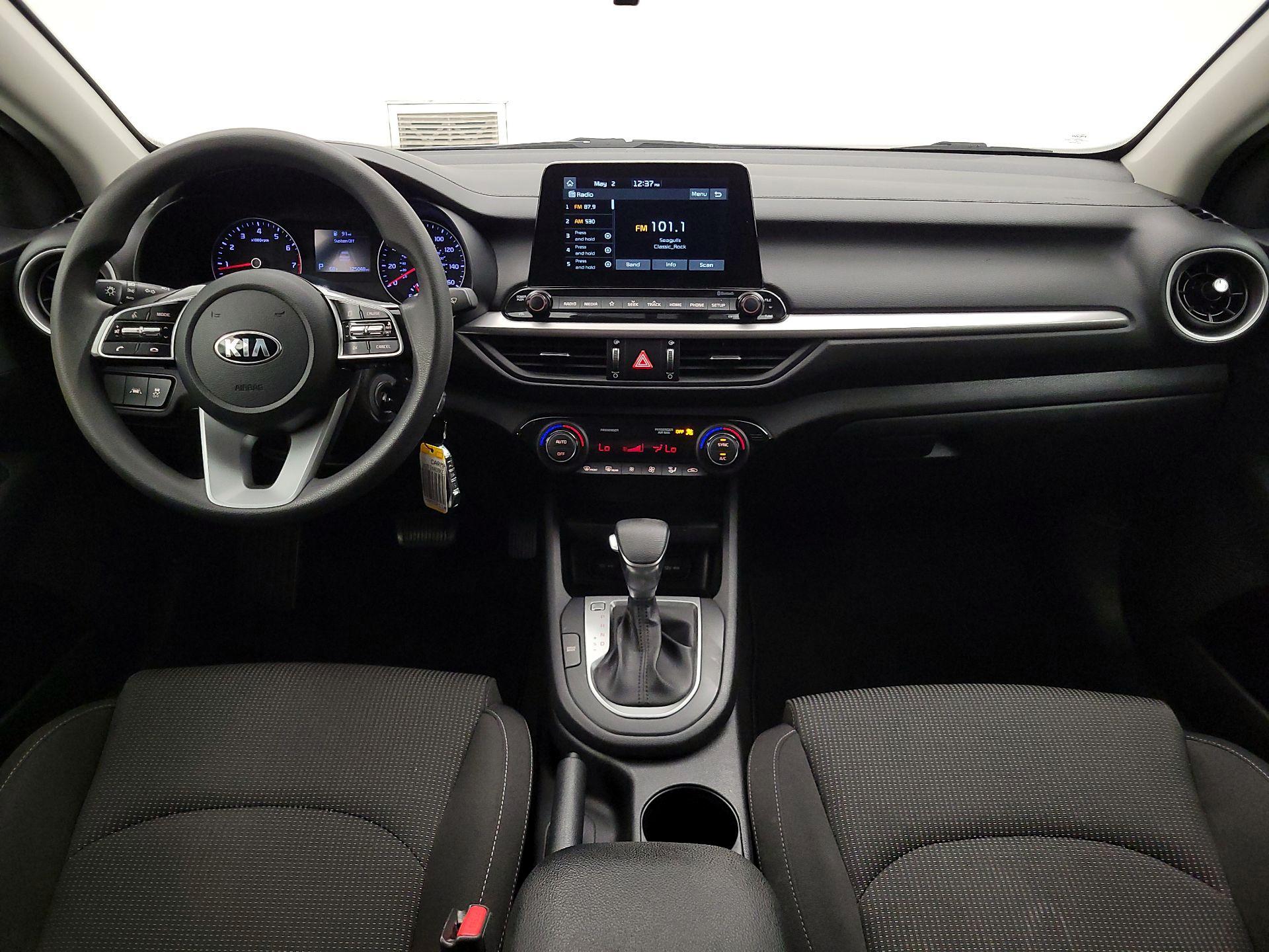 Thumbnail: 2019 Kia Forte - 9