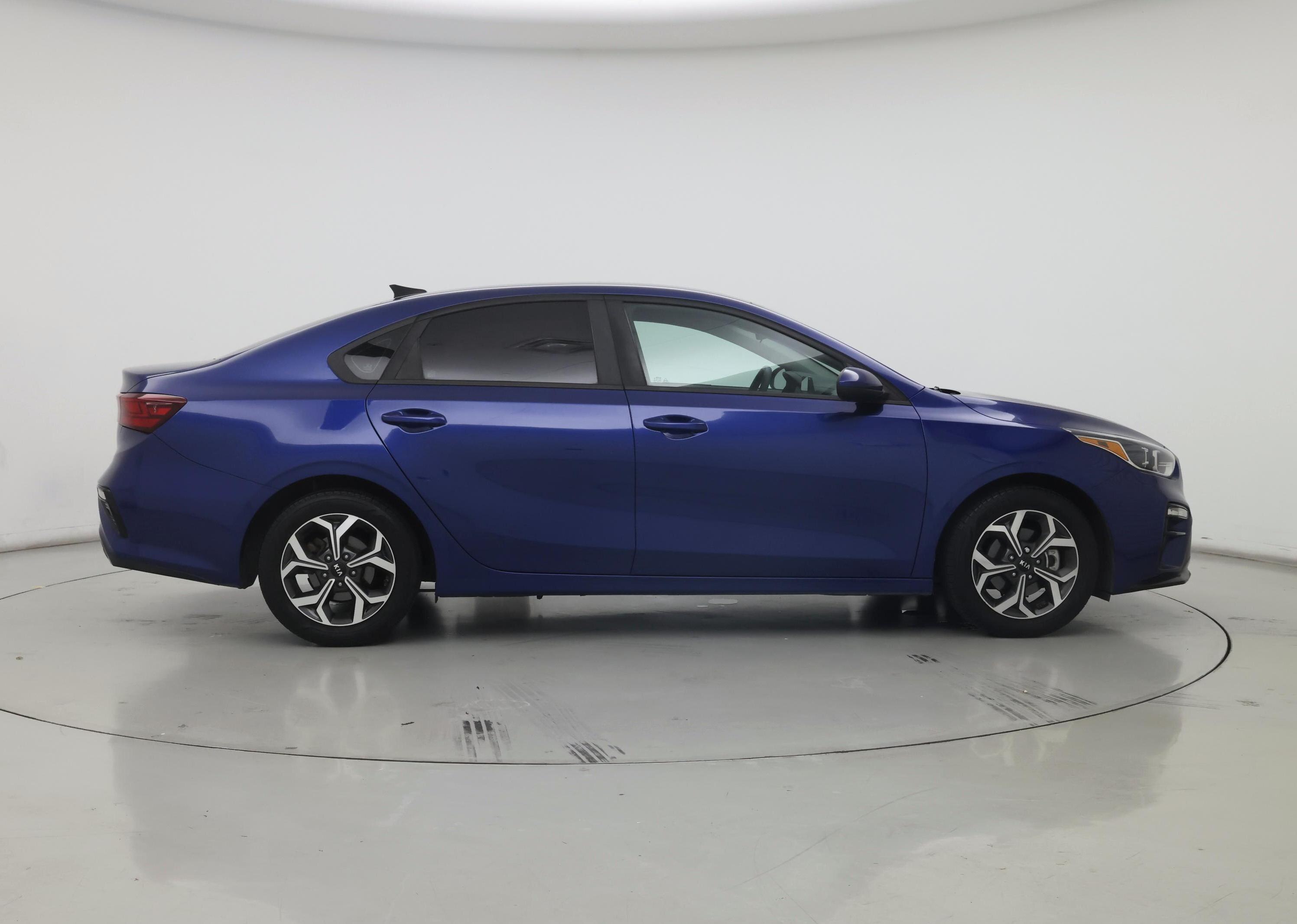 Thumbnail: 2019 Kia Forte - 7