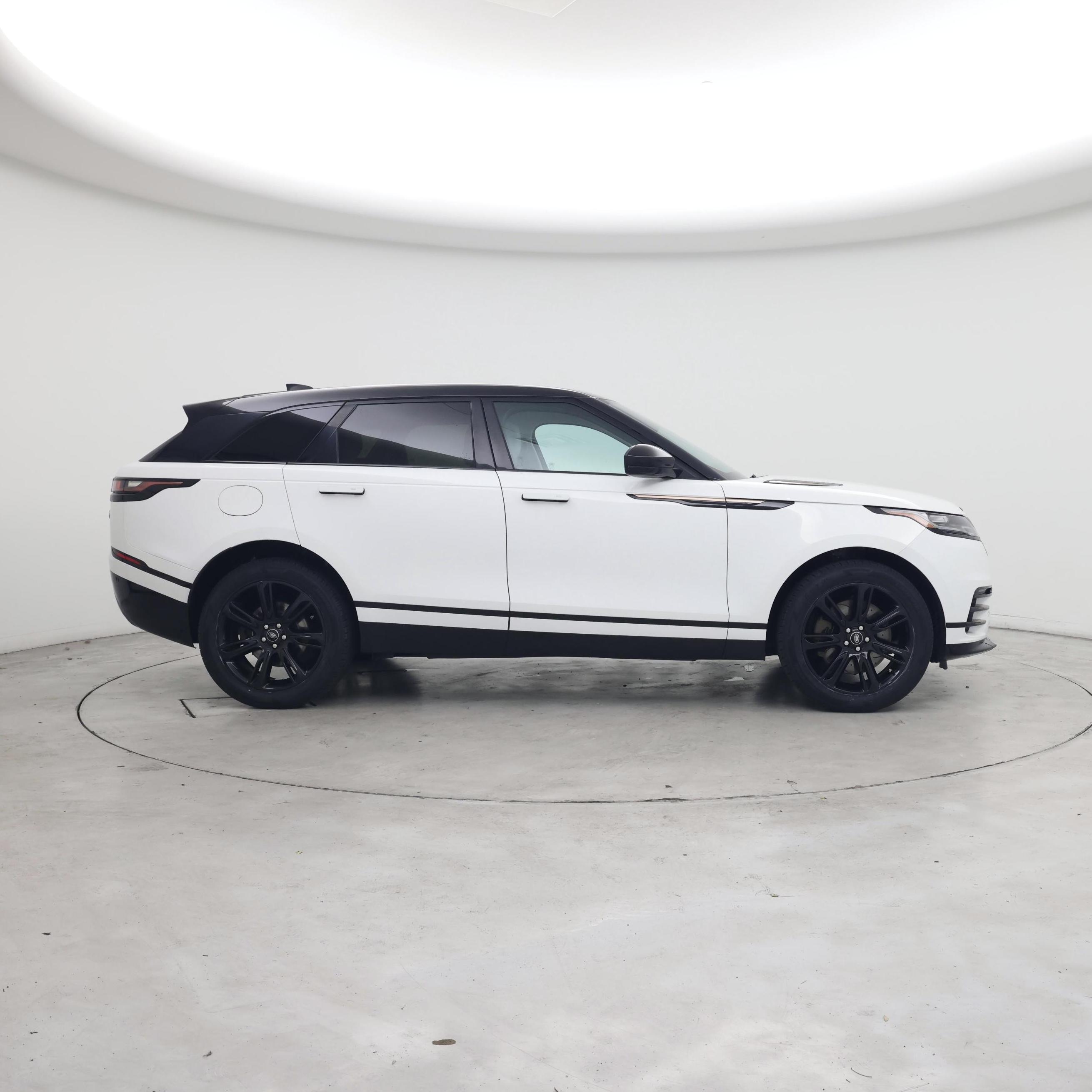 Thumbnail: 2023 Land Rover Range Rover Velar - 7