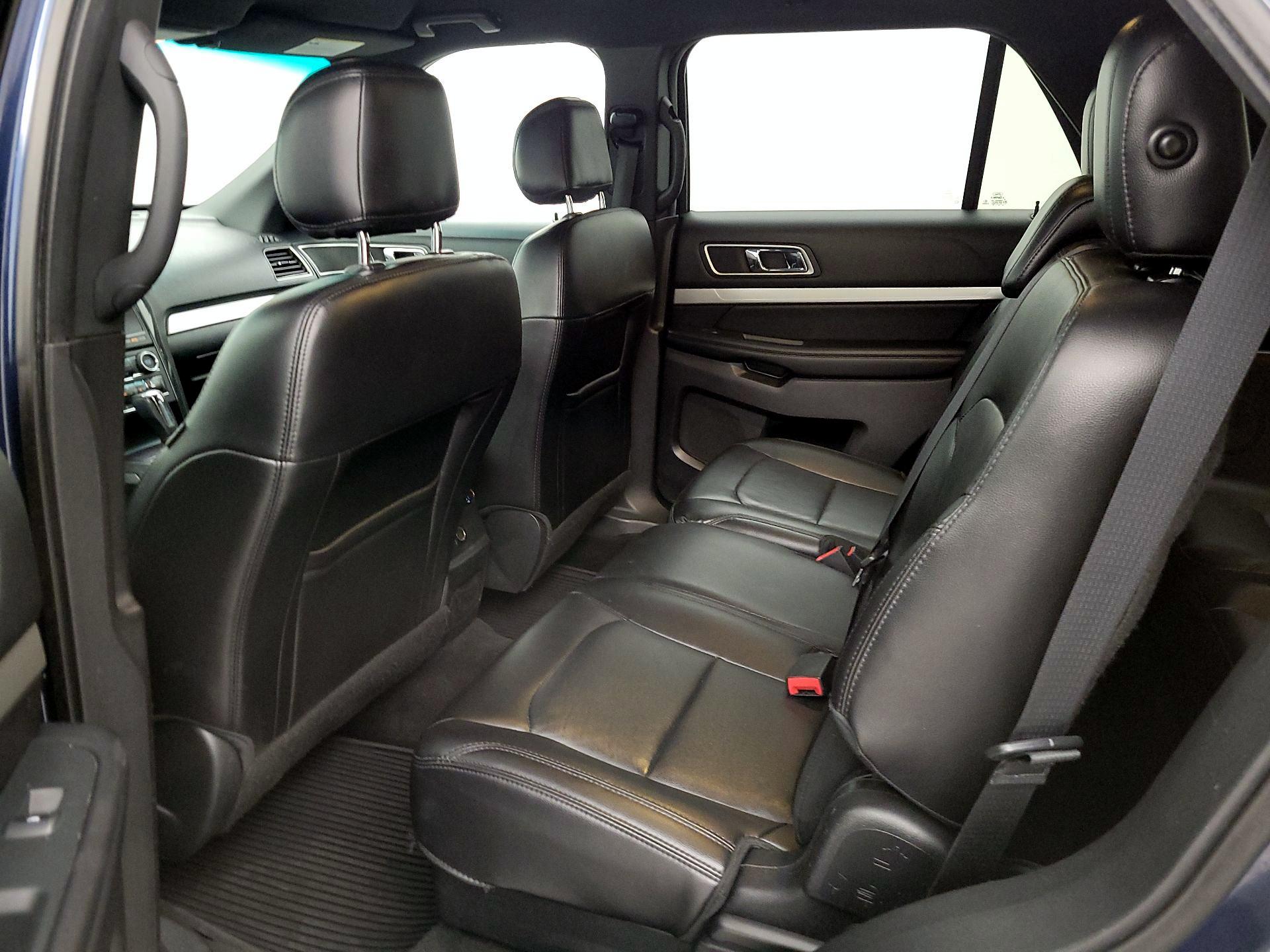 Thumbnail: 2017 Ford Explorer - 18