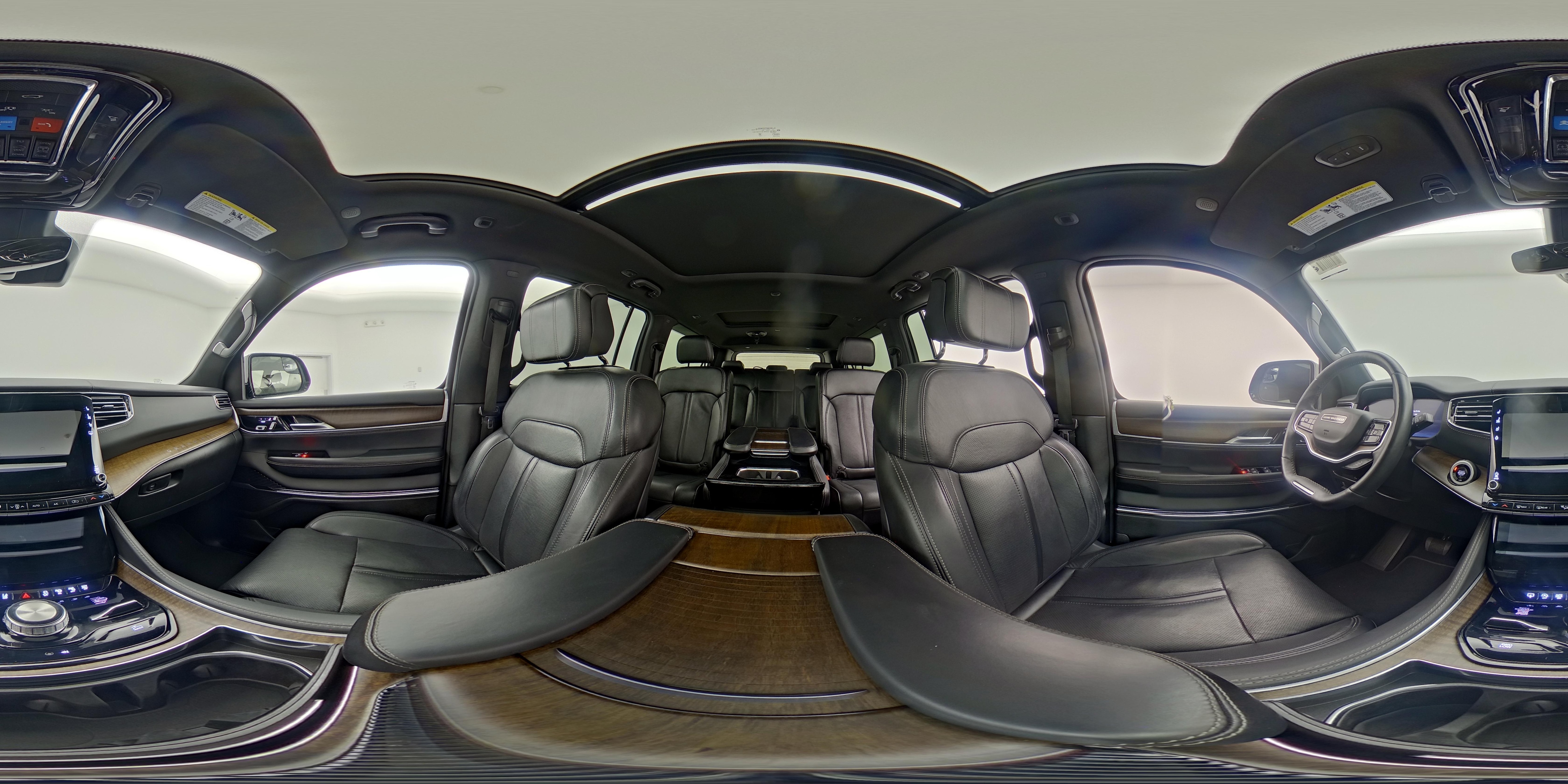2024 Jeep Grand Wagoneer L Series I - Photo 28