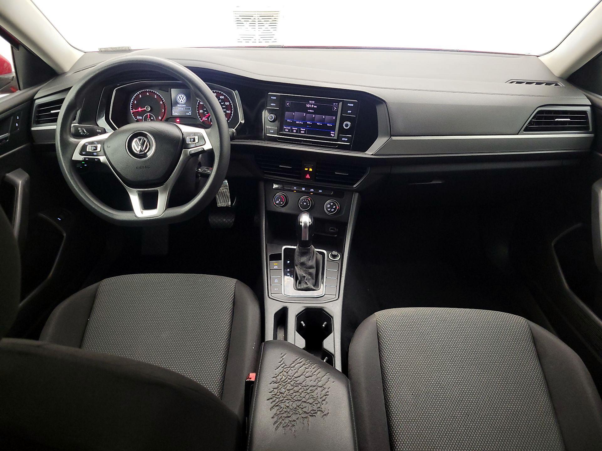 Thumbnail: 2019 Volkswagen Jetta - 9