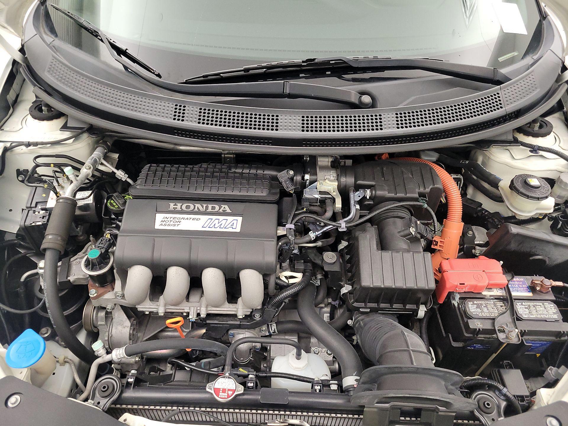 Thumbnail: 2014 Honda CR-Z - 19