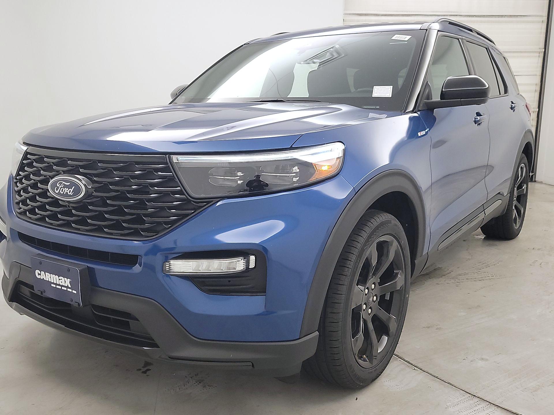 Thumbnail: 2023 Ford Explorer - 3