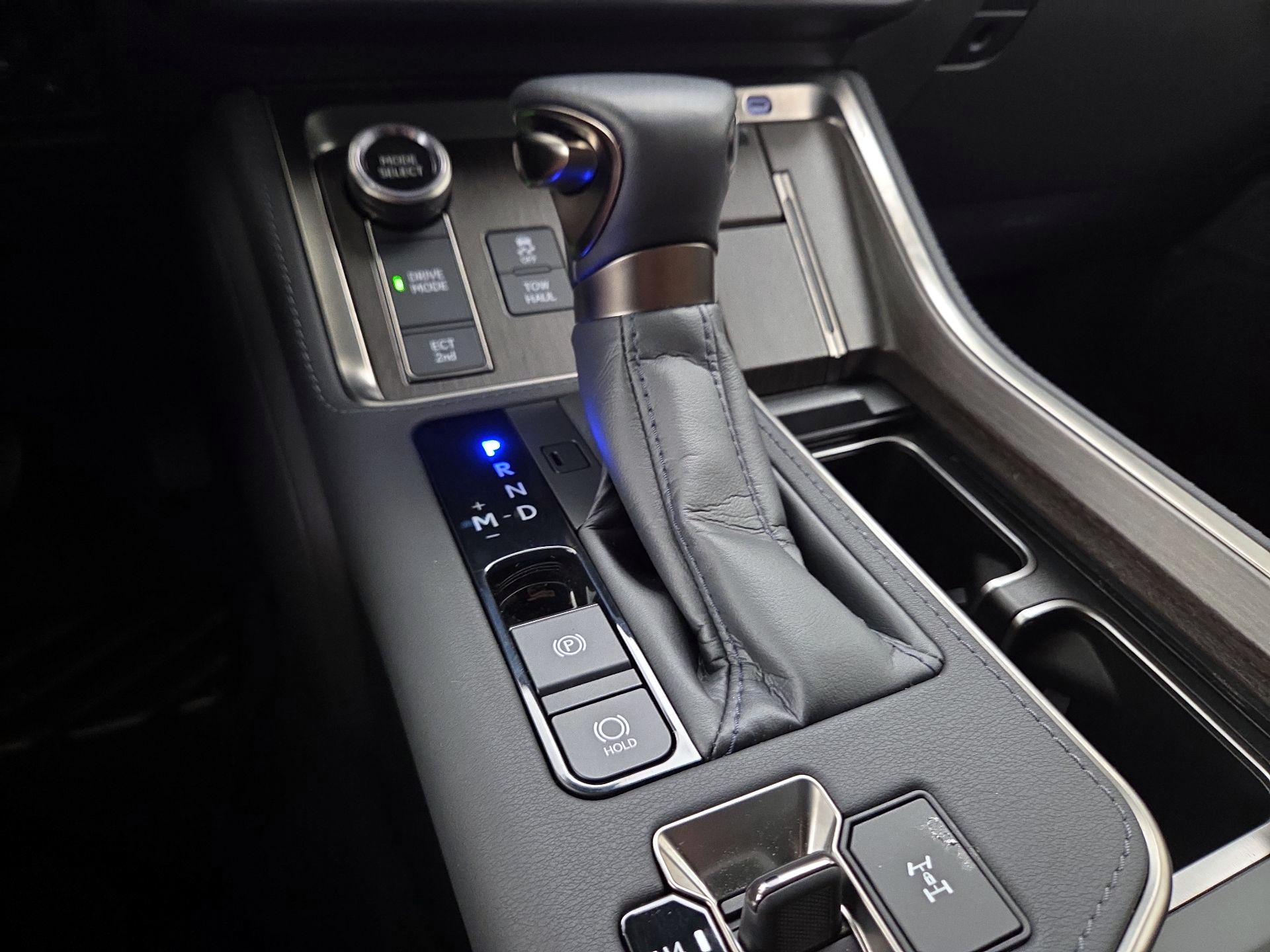 Thumbnail: 2025 Lexus GX - 17