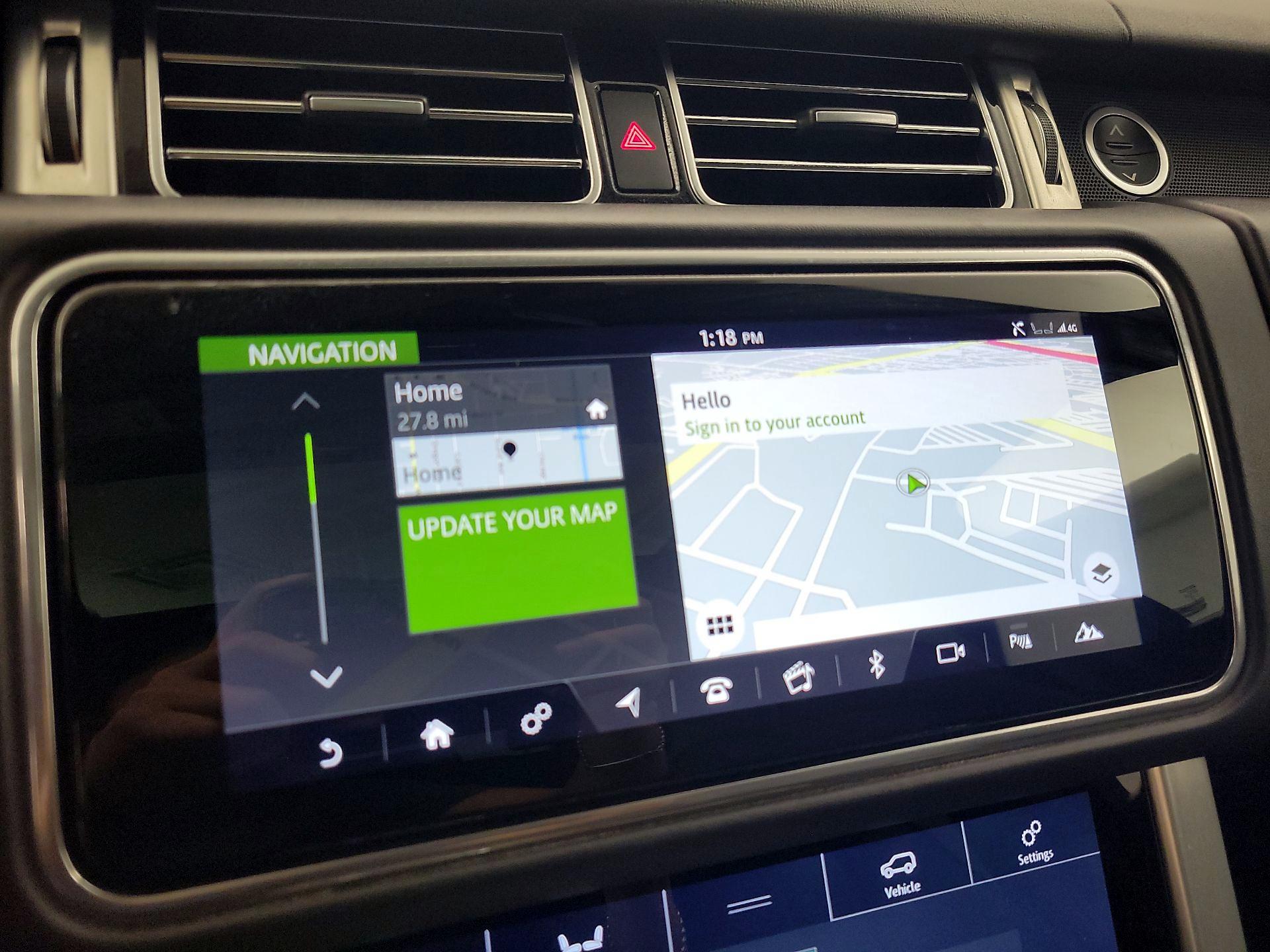Thumbnail: 2020 Land Rover Range Rover - 14