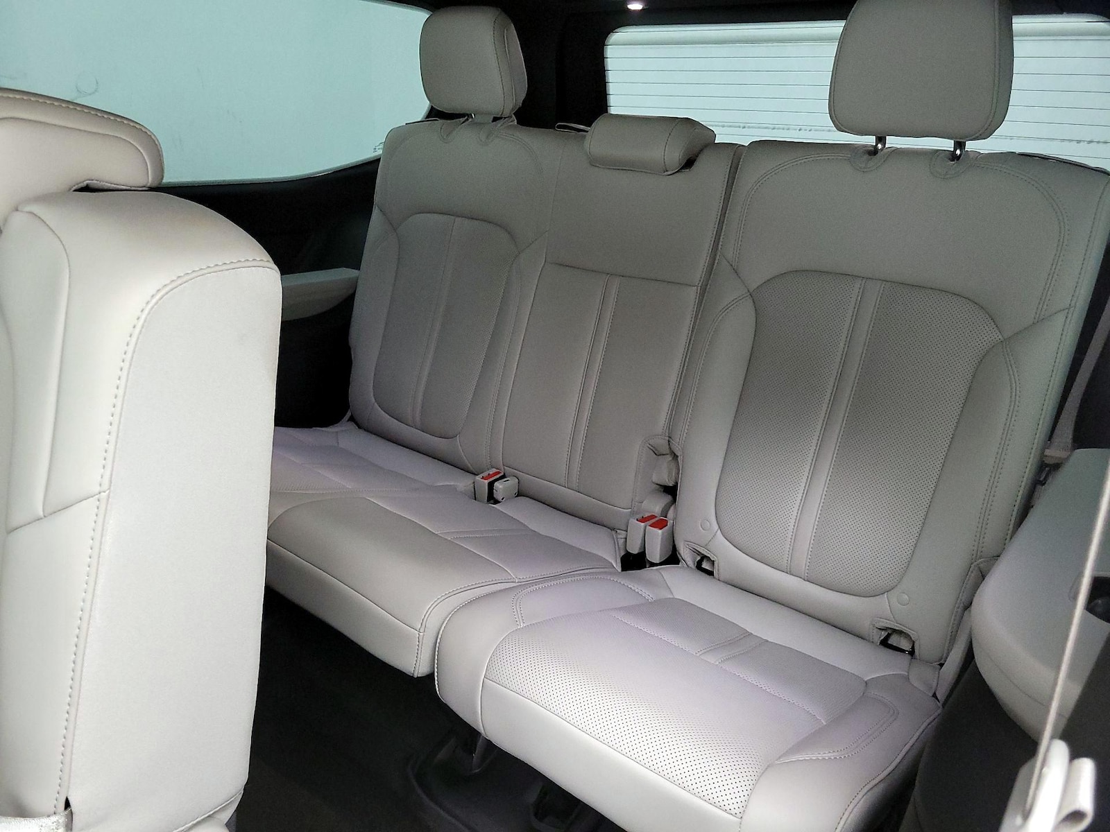 2025 Jeep Wagoneer Series I - Photo 21