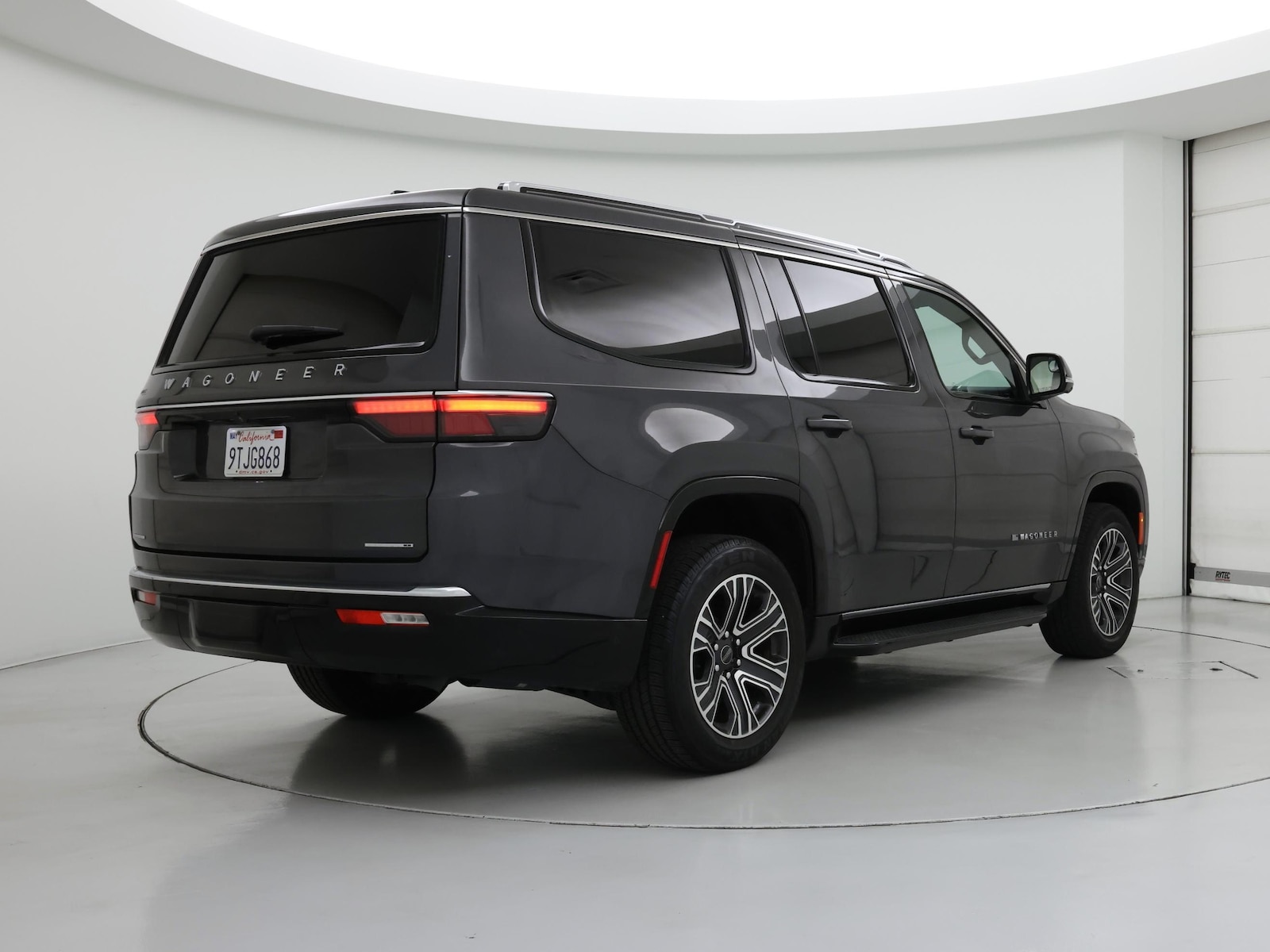 2025 Jeep Wagoneer Series I - Photo 9