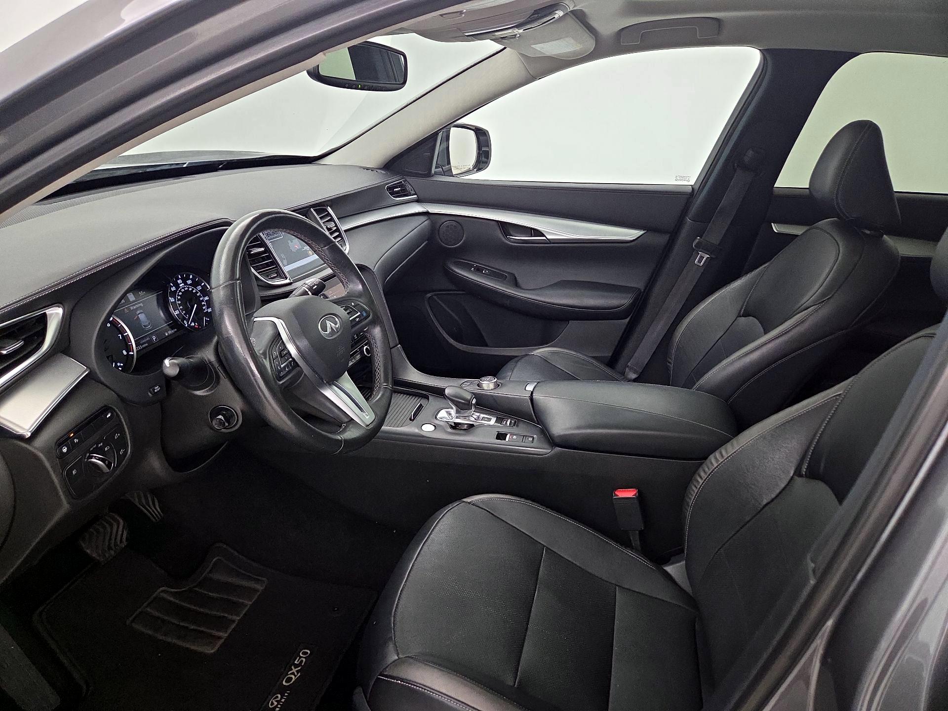 Thumbnail: 2021 INFINITI QX50 - 11