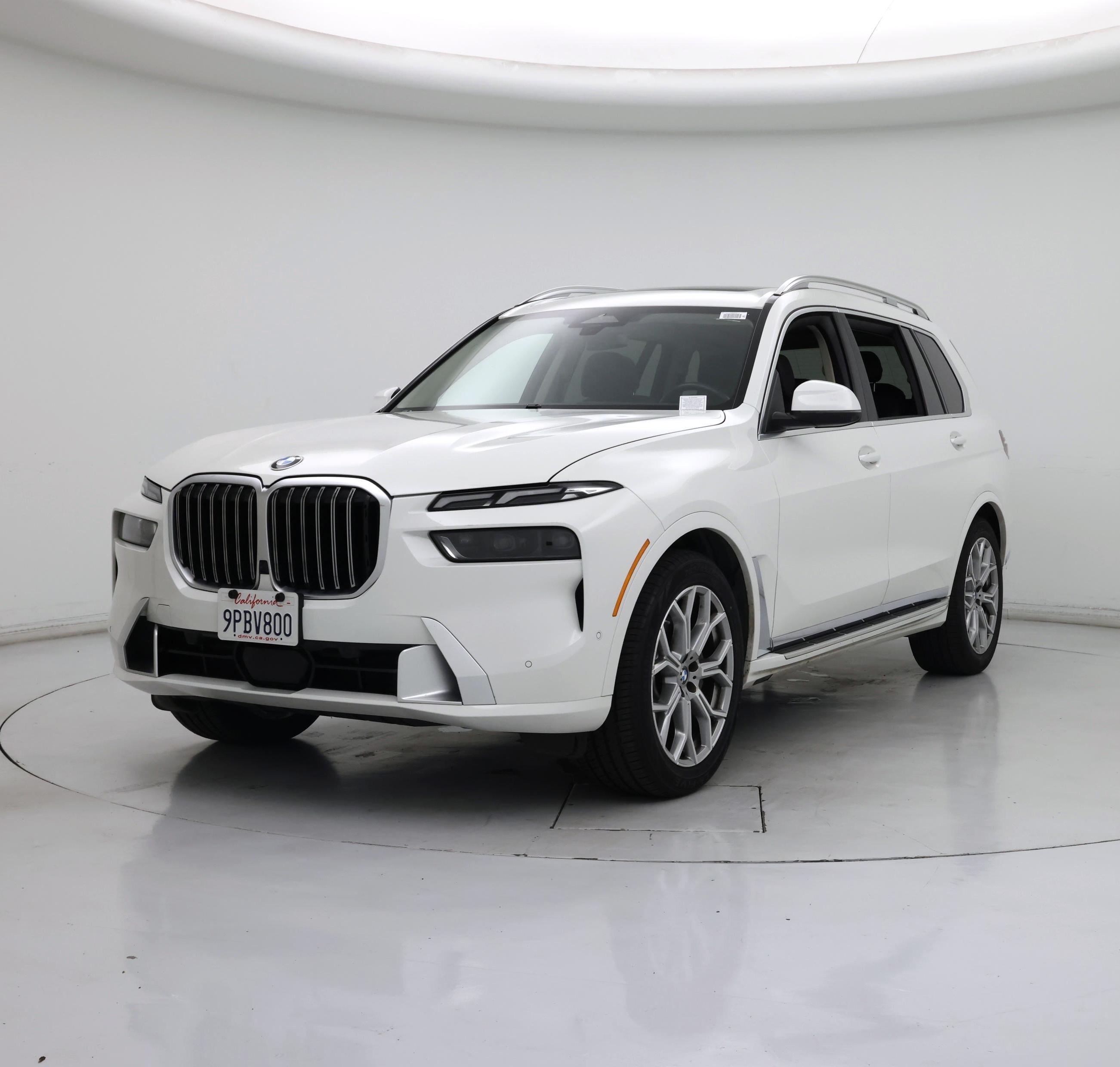 Thumbnail: 2025 BMW X7 - 4