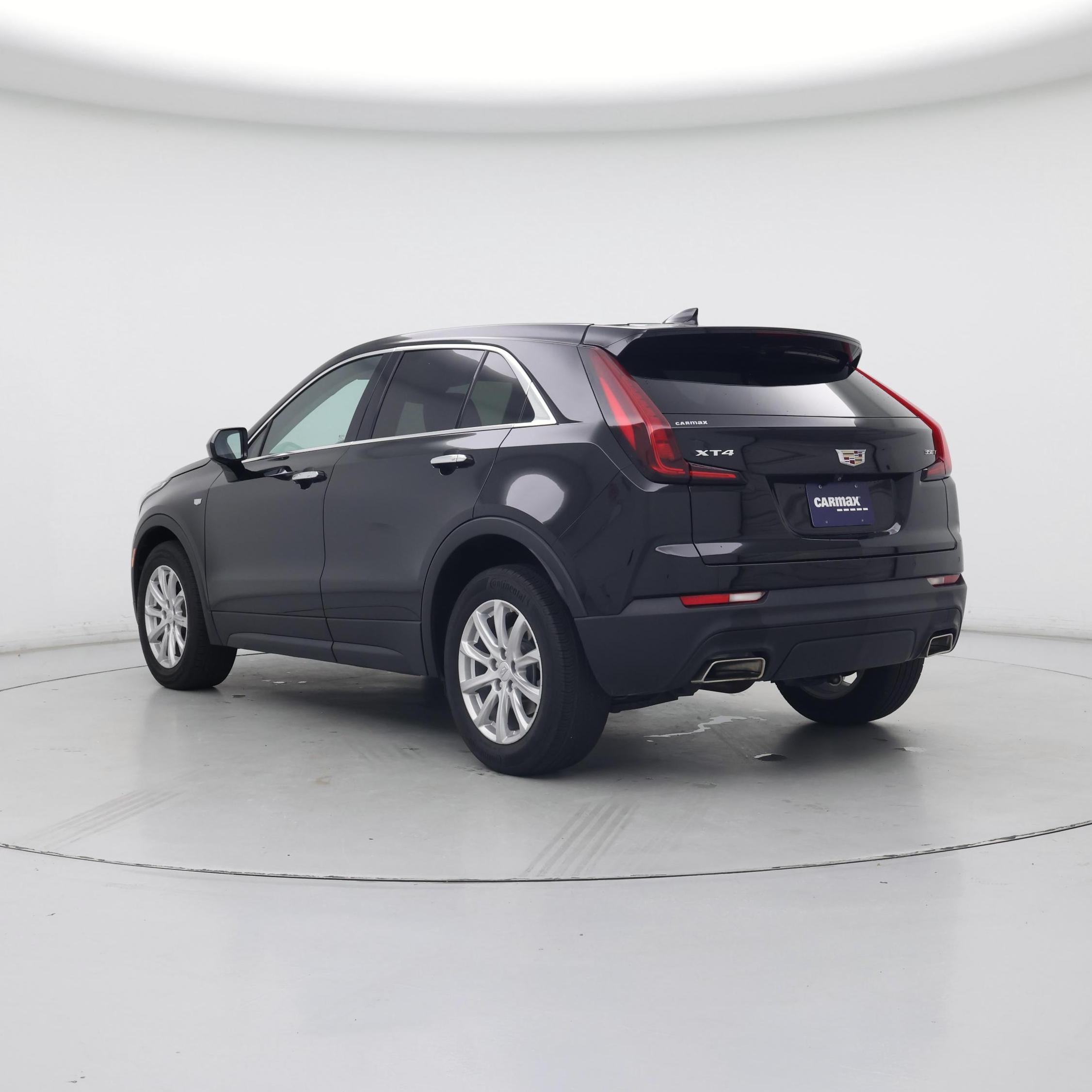 Thumbnail: 2022 Cadillac XT4 - 2