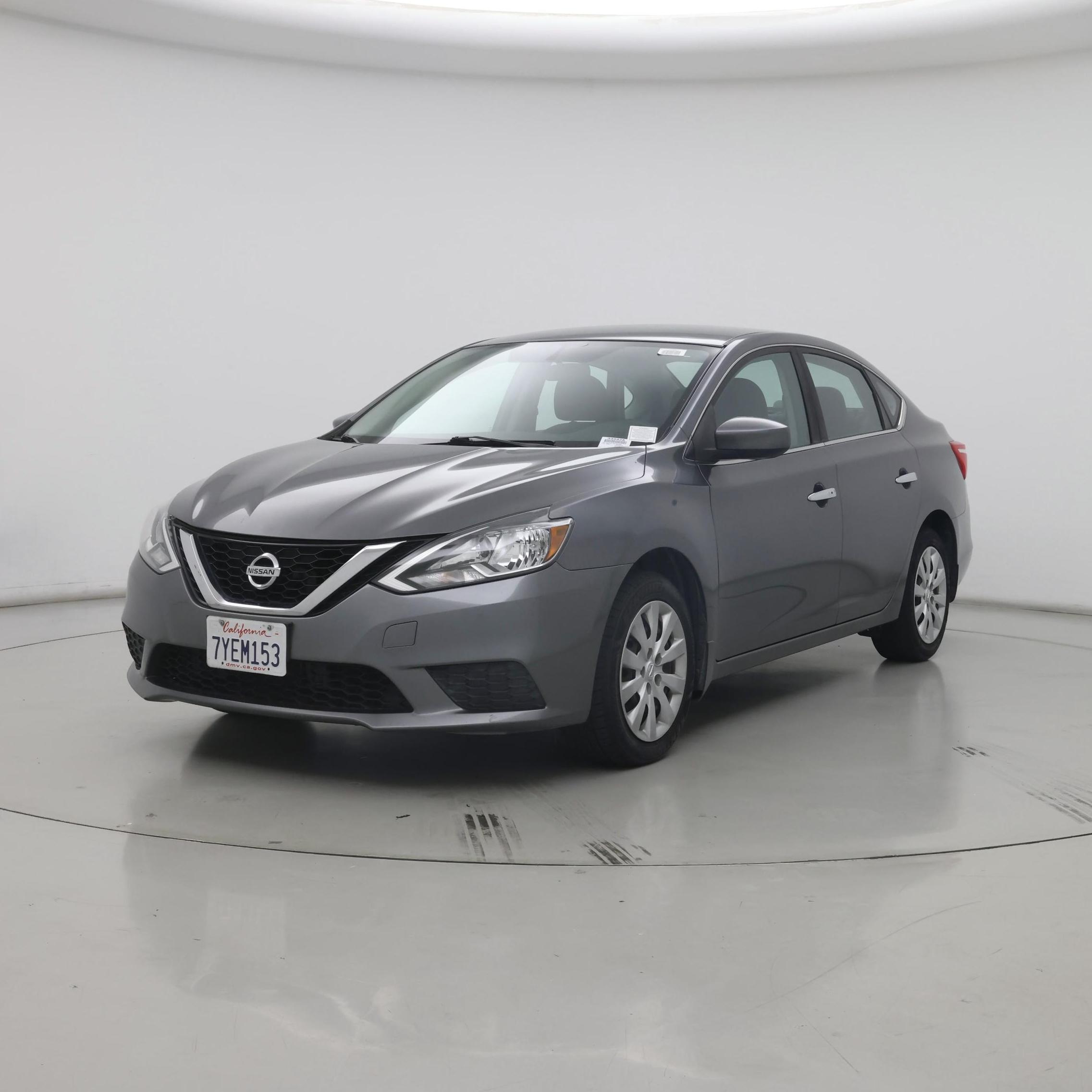 Thumbnail: 2017 Nissan Sentra - 4