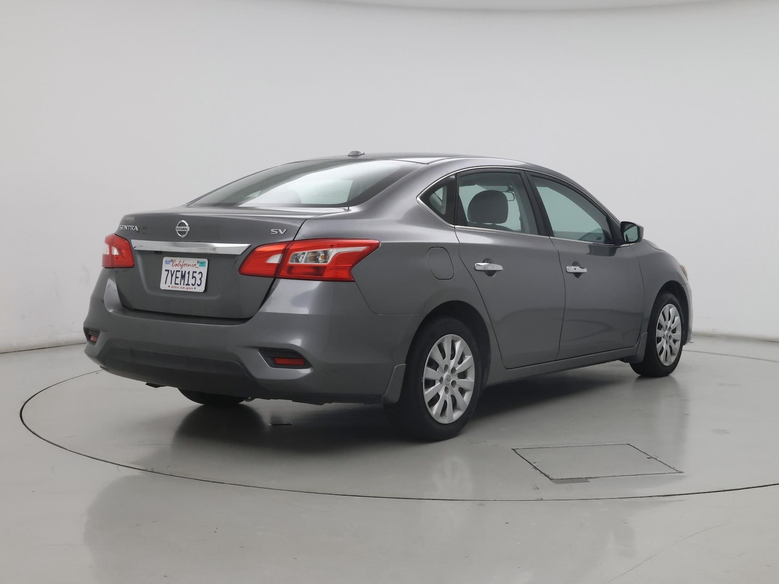 2017 Nissan Sentra SV - Photo 9