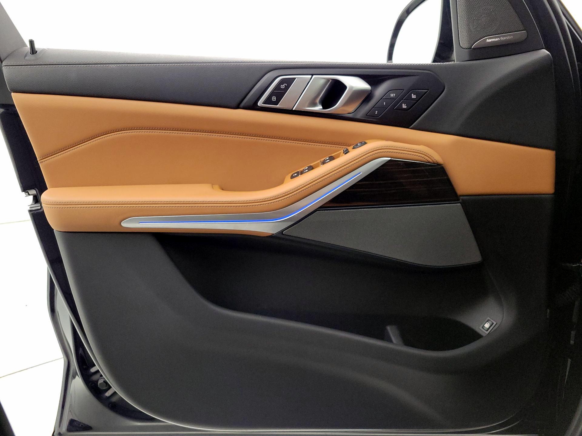 Thumbnail: 2023 BMW X5 - 12