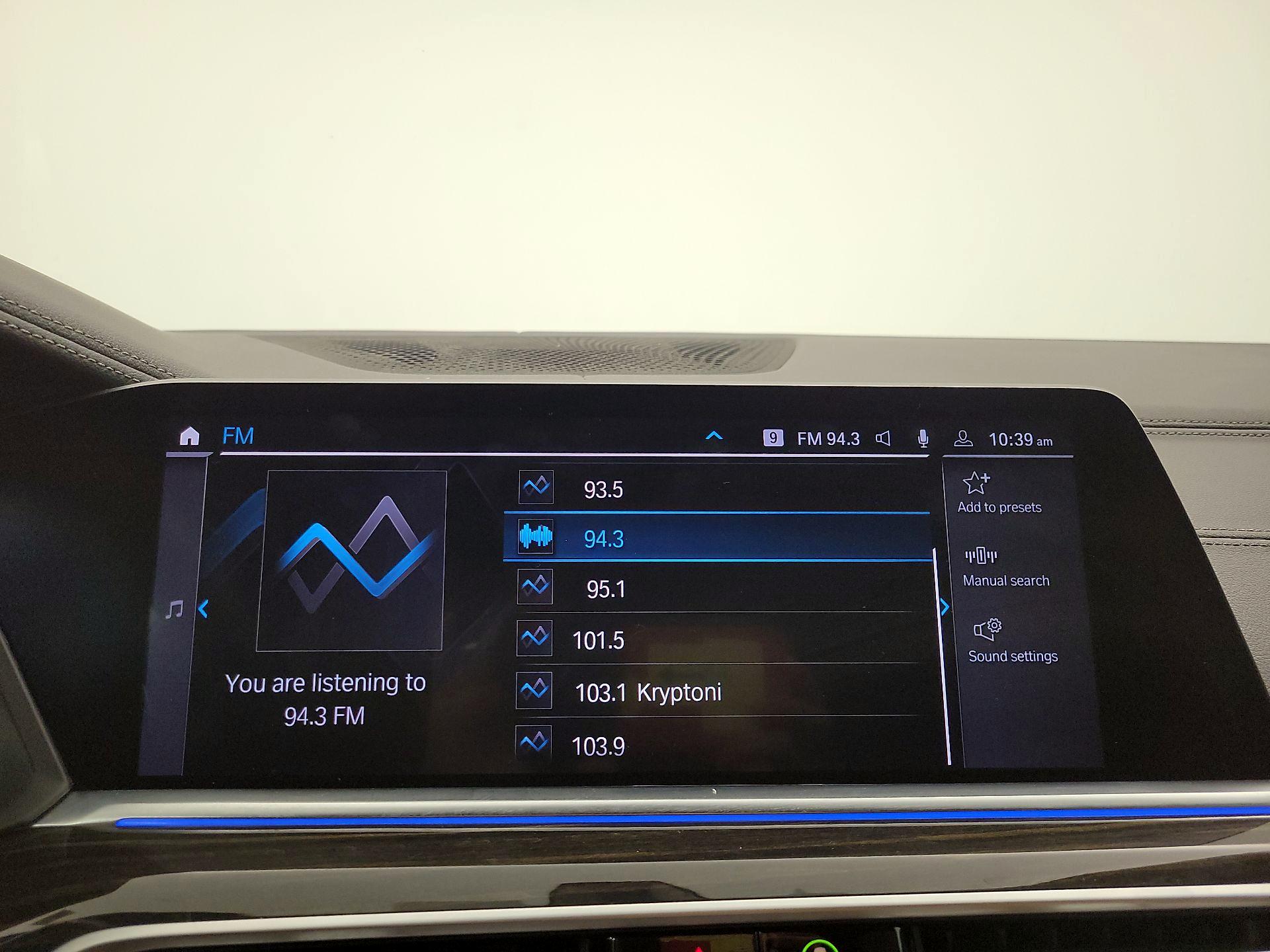 Thumbnail: 2023 BMW X5 - 15