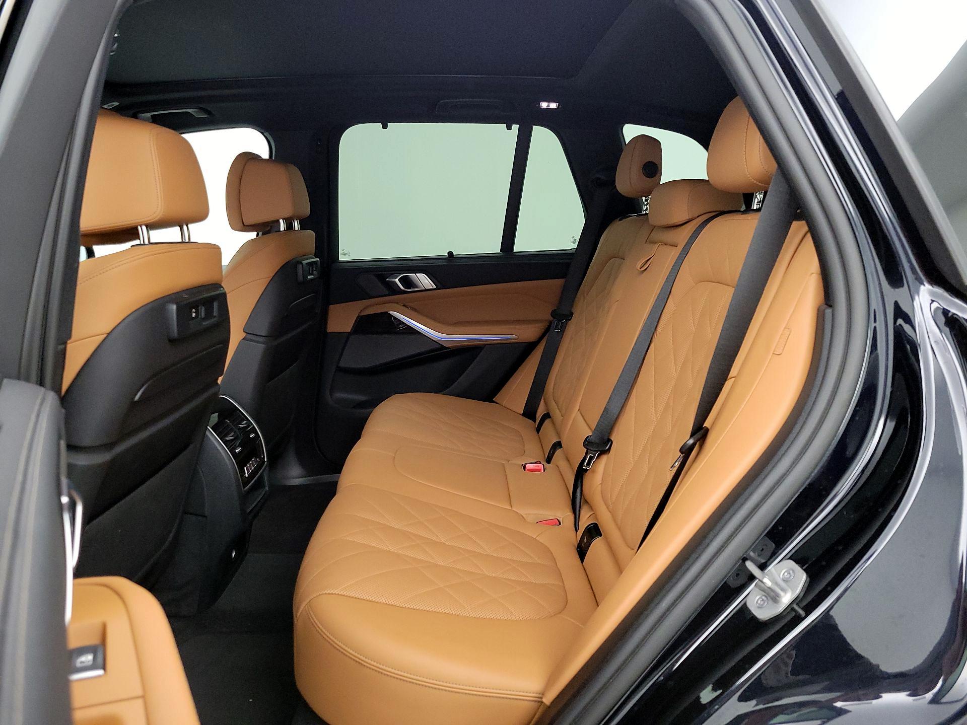 Thumbnail: 2023 BMW X5 - 19