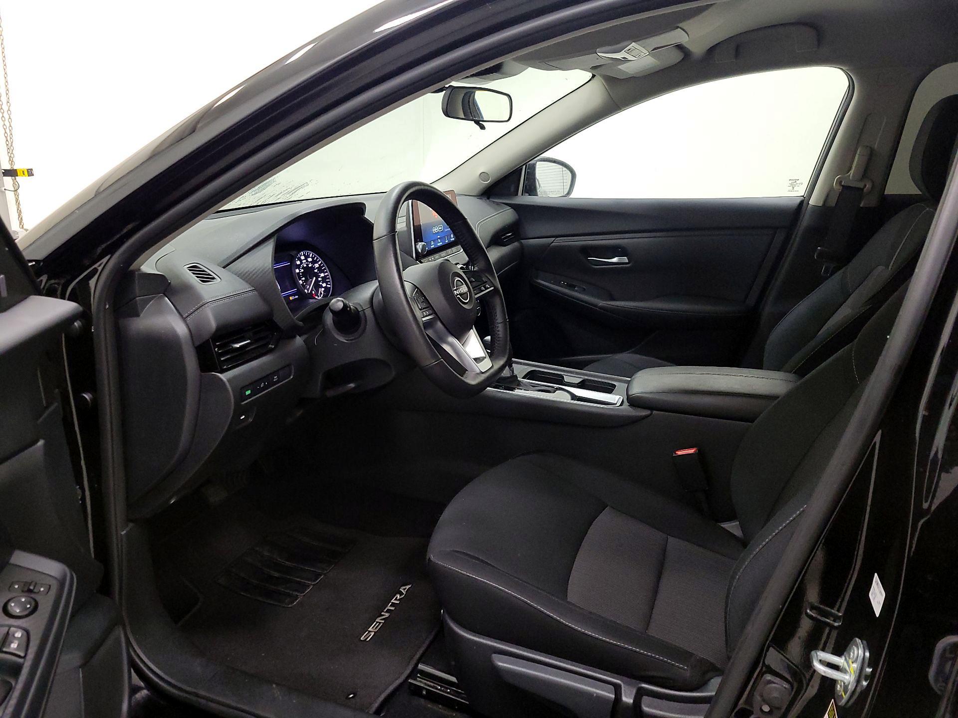 Thumbnail: 2025 Nissan Sentra - 11