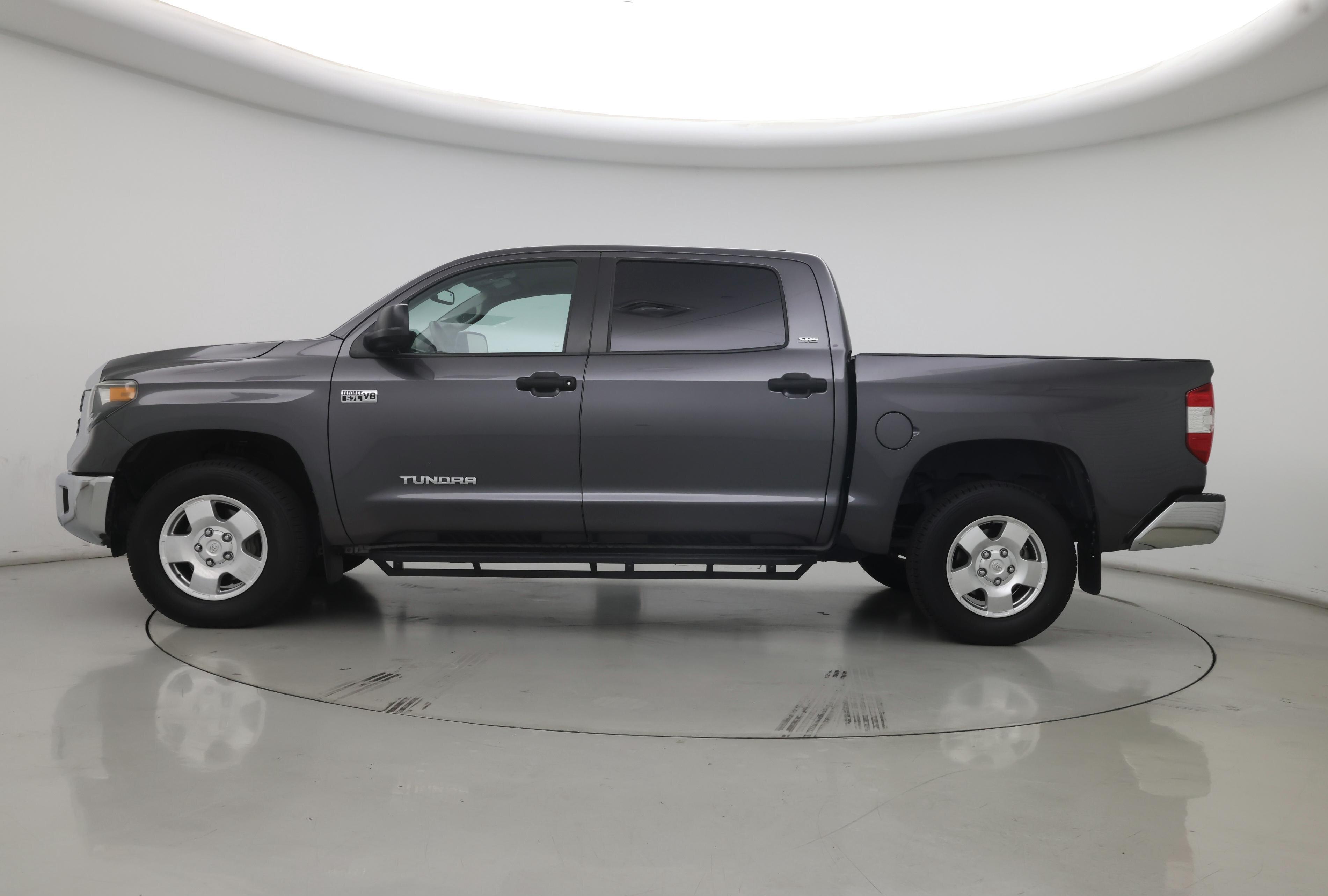 Thumbnail: 2021 Toyota Tundra - 3