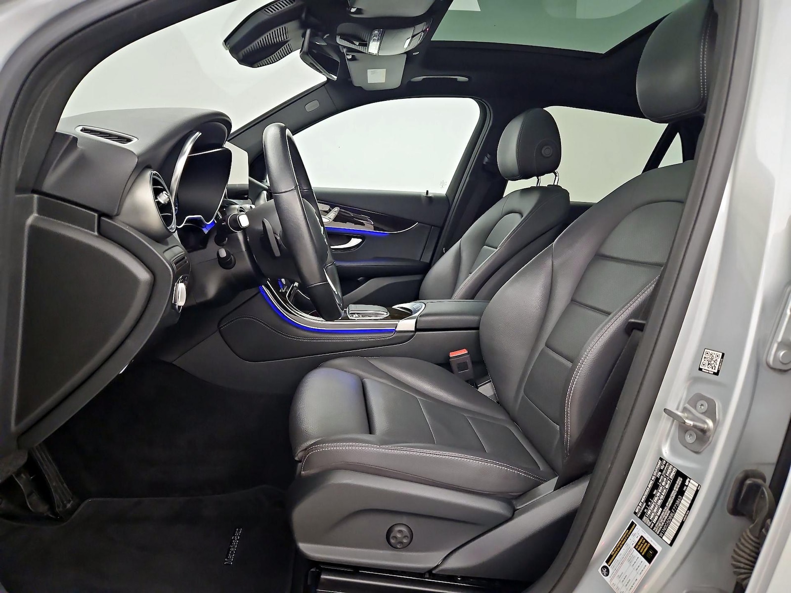 2020 Mercedes-Benz GLC GLC350e - Photo 12
