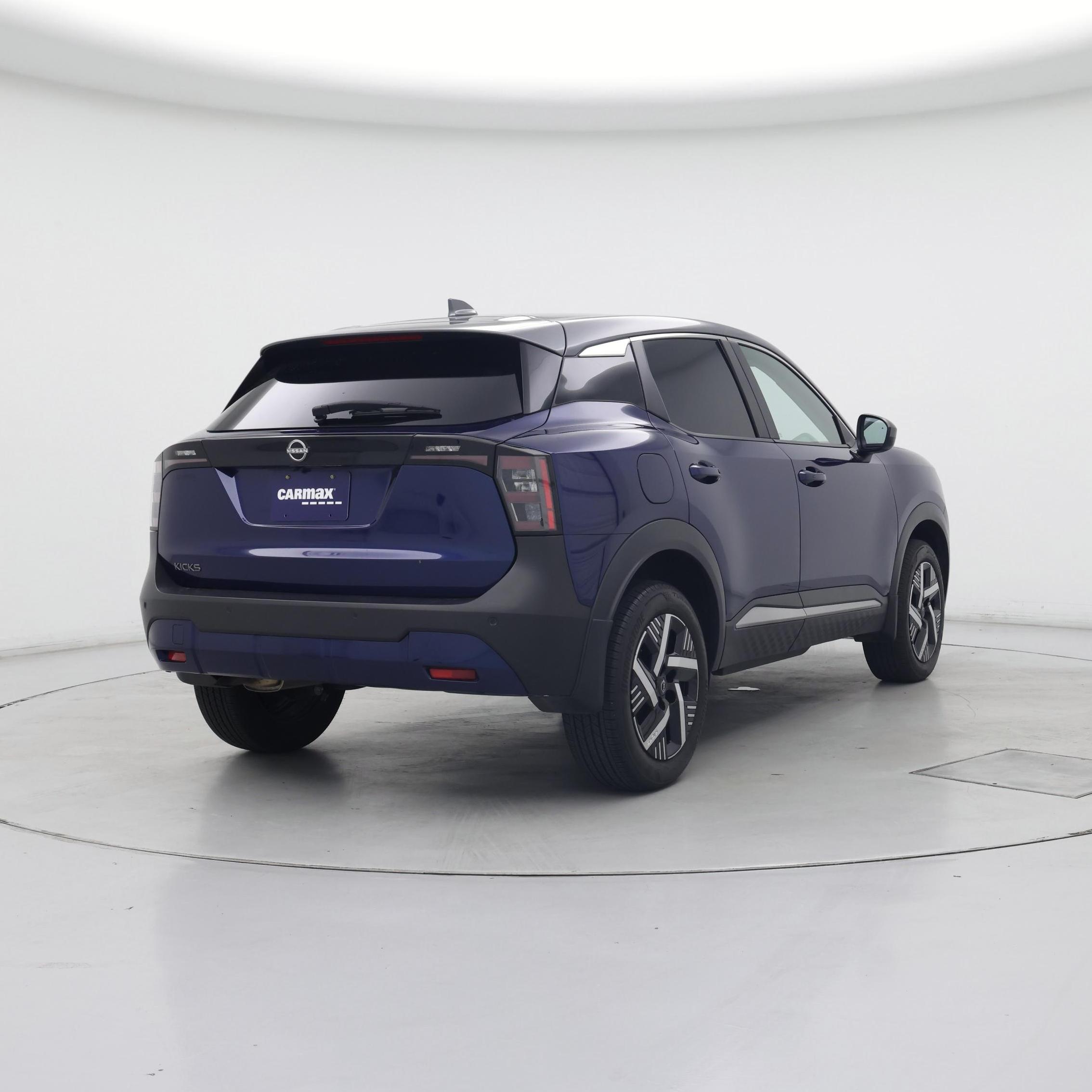 Thumbnail: 2025 Nissan Kicks - 8