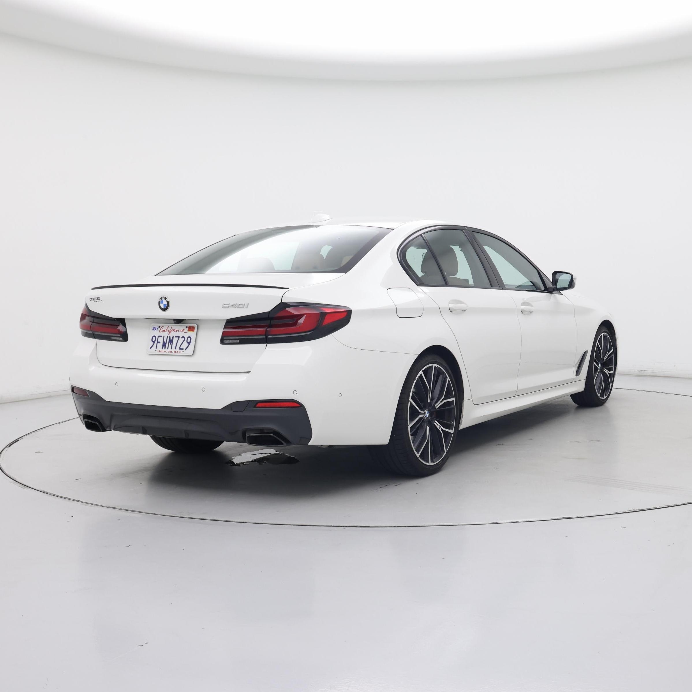 Thumbnail: 2023 BMW 5 Series - 8