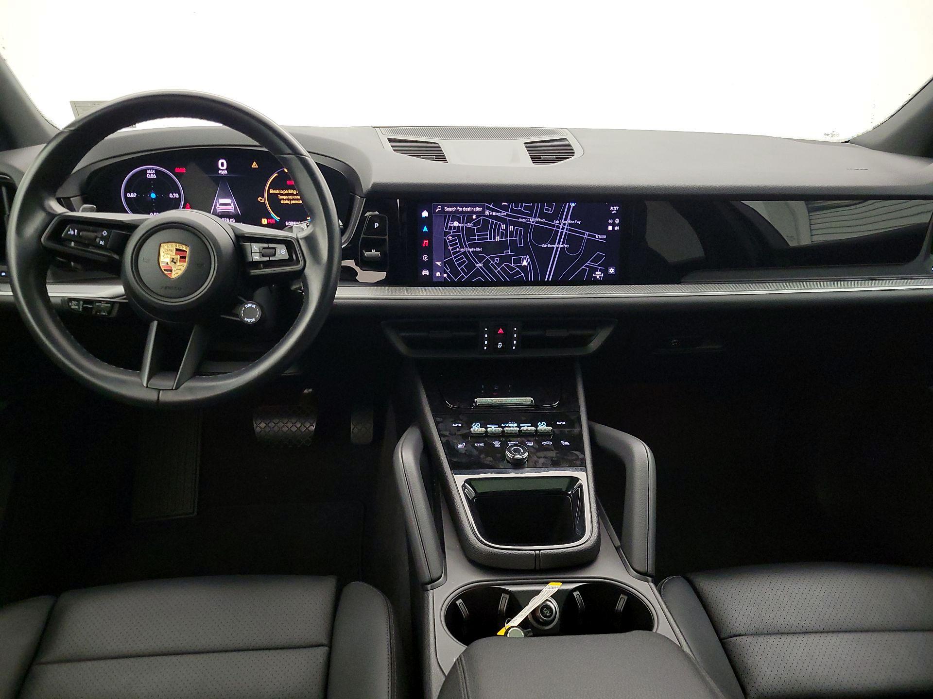 Thumbnail: 2024 Porsche Cayenne - 9