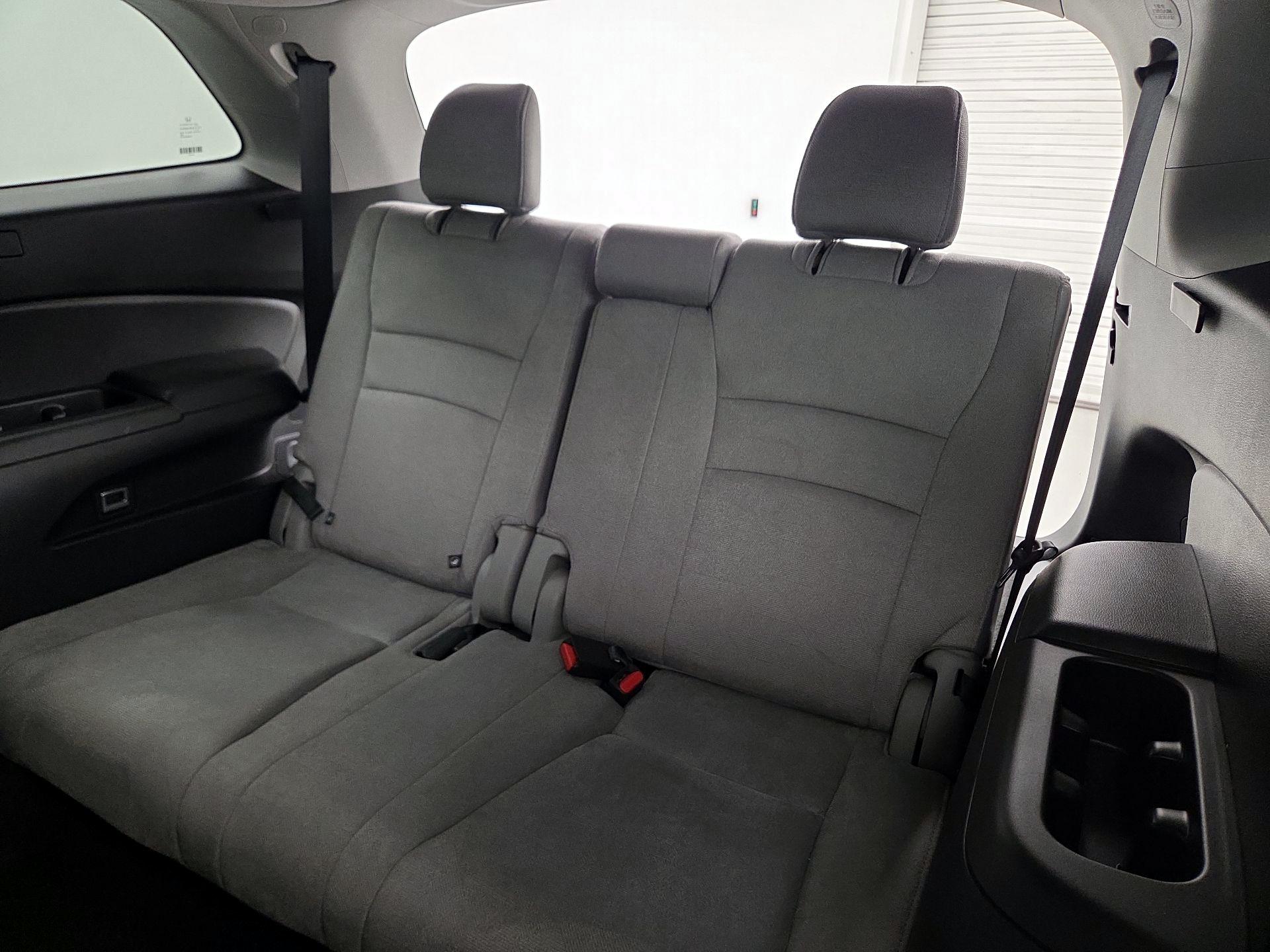 Thumbnail: 2019 Honda Pilot - 20