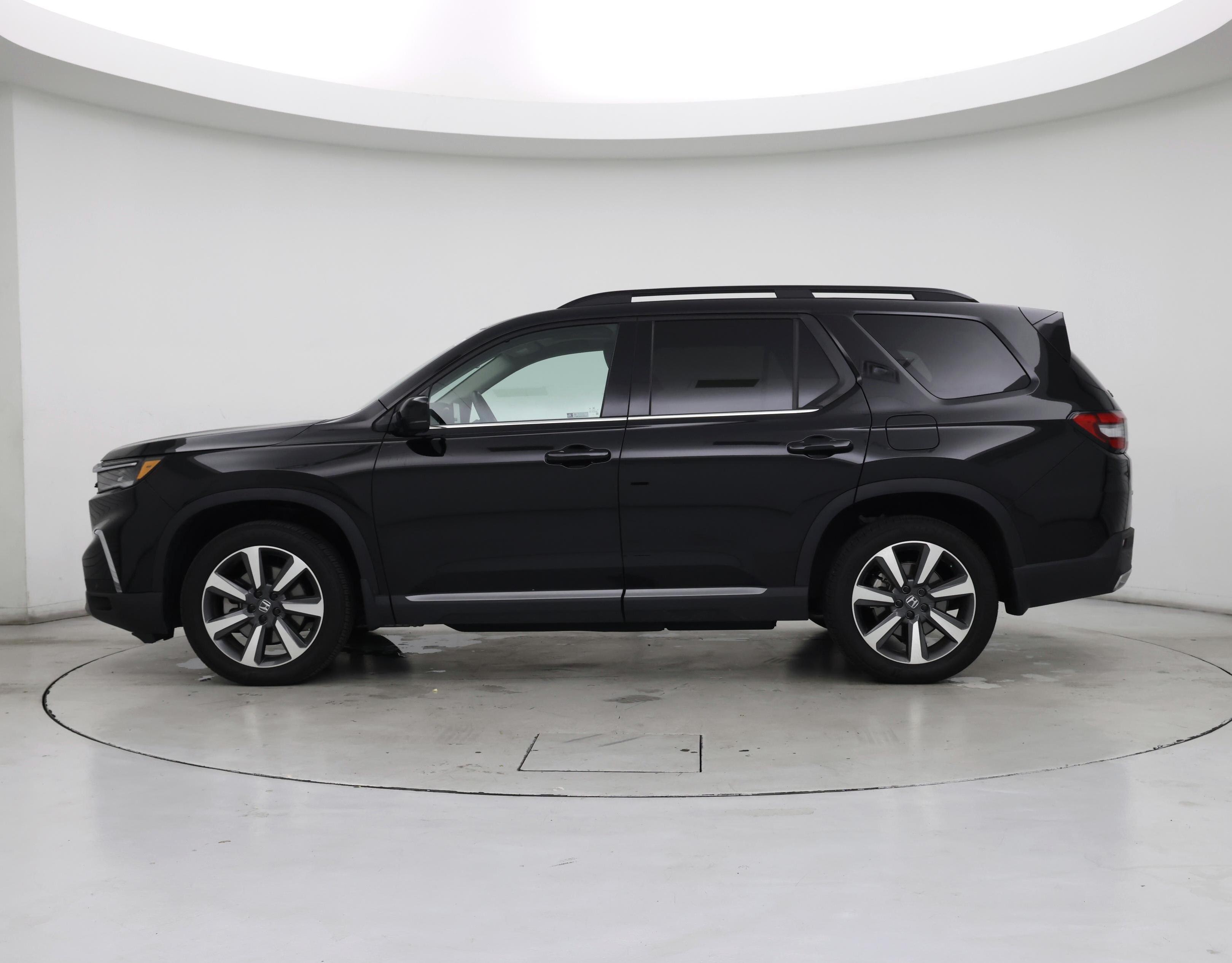 Thumbnail: 2025 Honda Pilot - 3