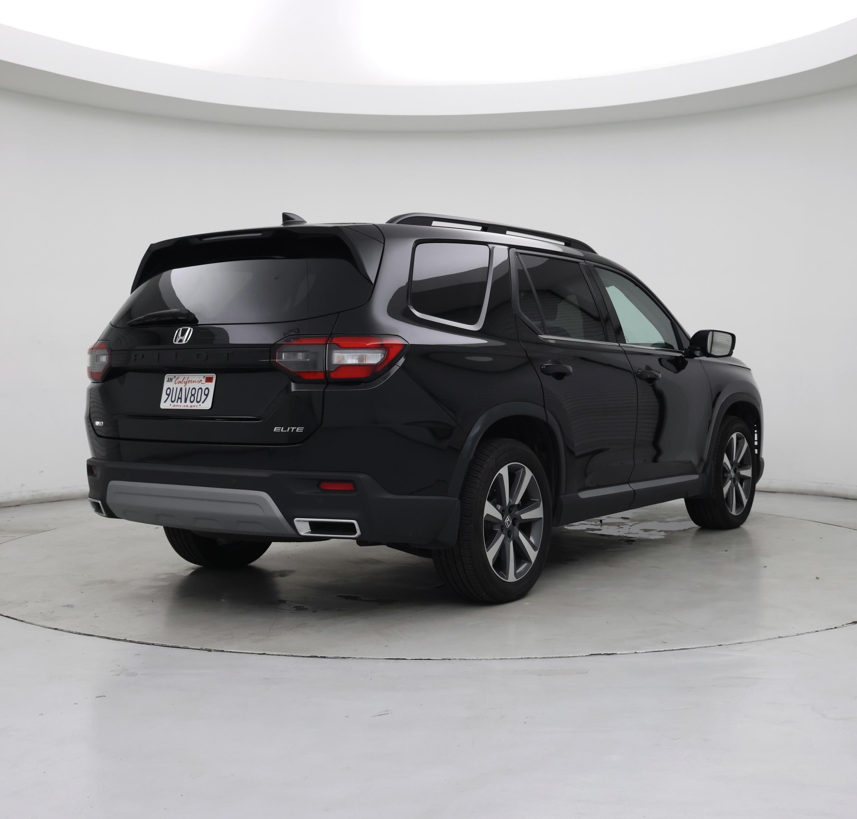 Thumbnail: 2025 Honda Pilot - 8