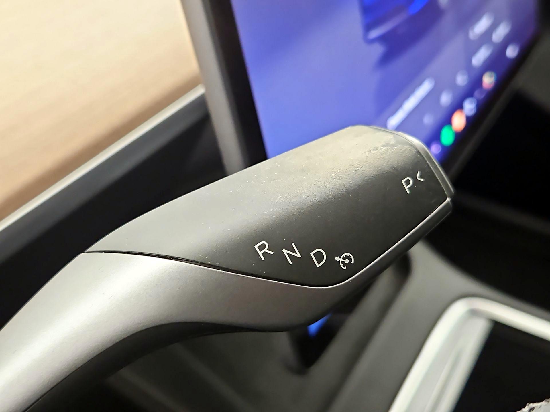 Thumbnail: 2025 Tesla Model Y - 17