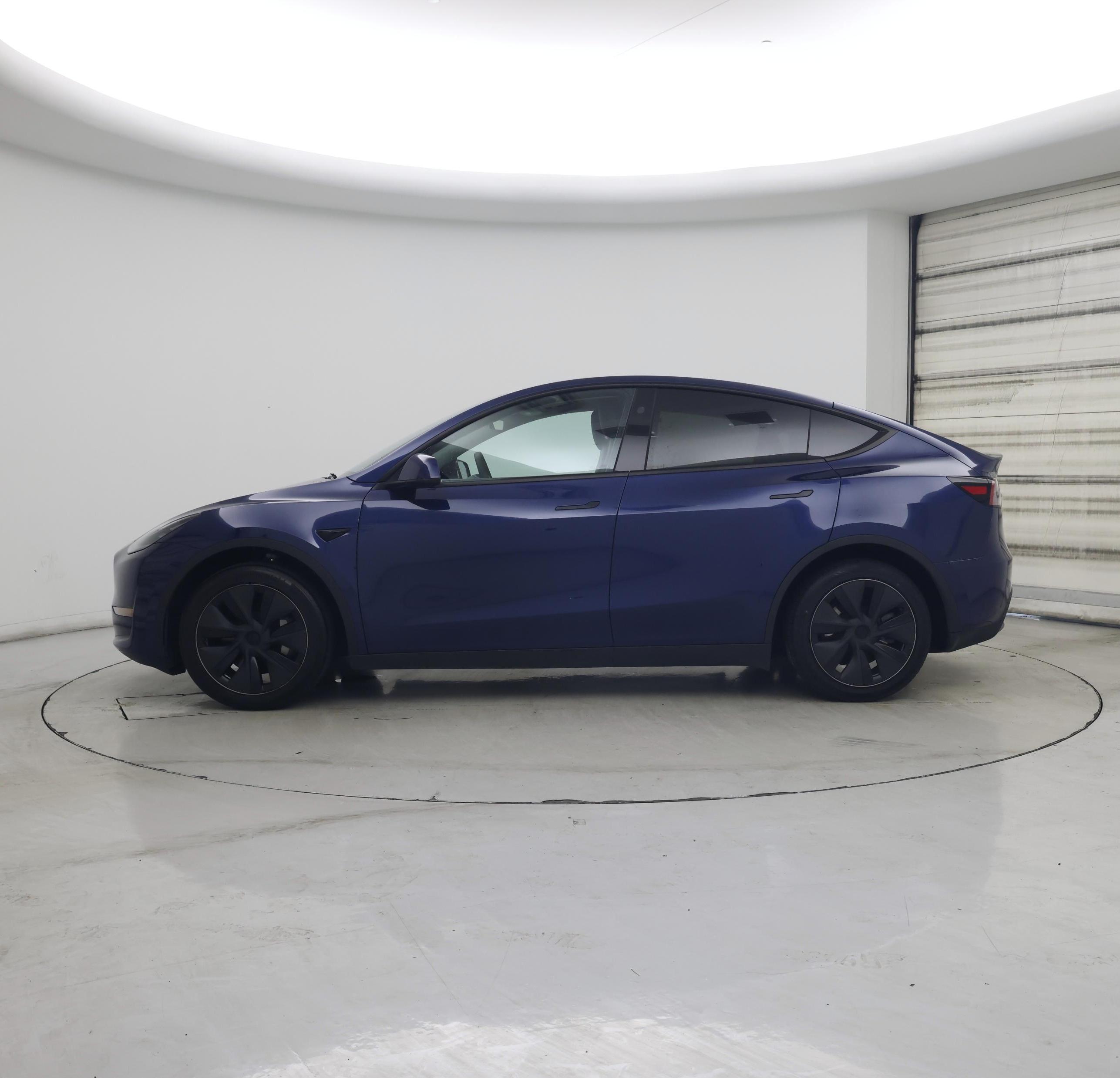 Thumbnail: 2025 Tesla Model Y - 3