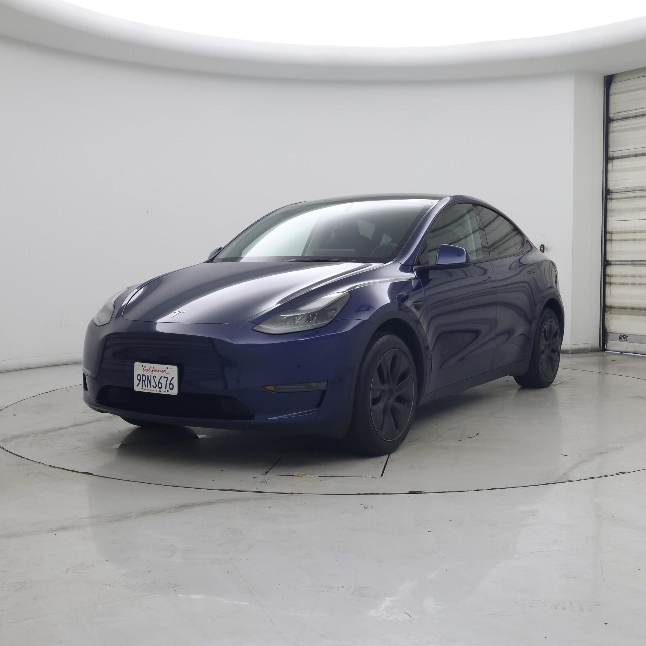 Thumbnail: 2025 Tesla Model Y - 4