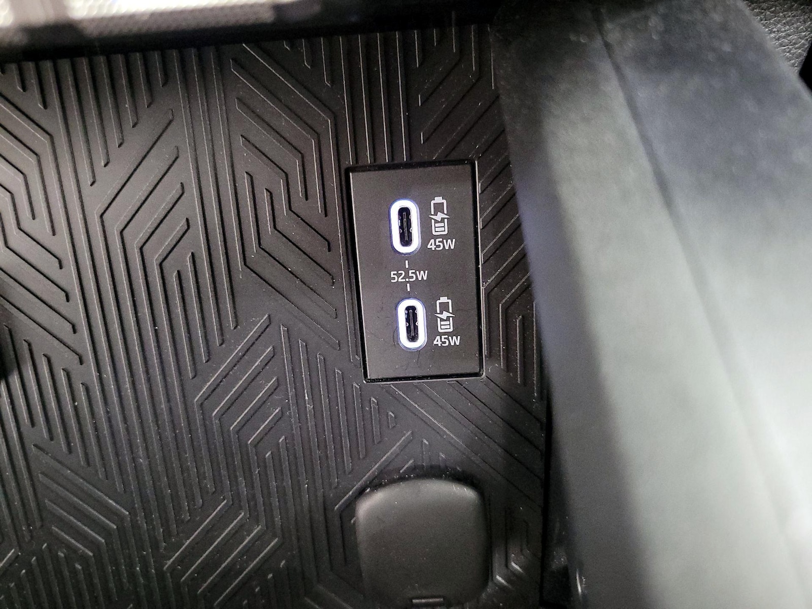 2025 Toyota 4Runner SR5 - Photo 19