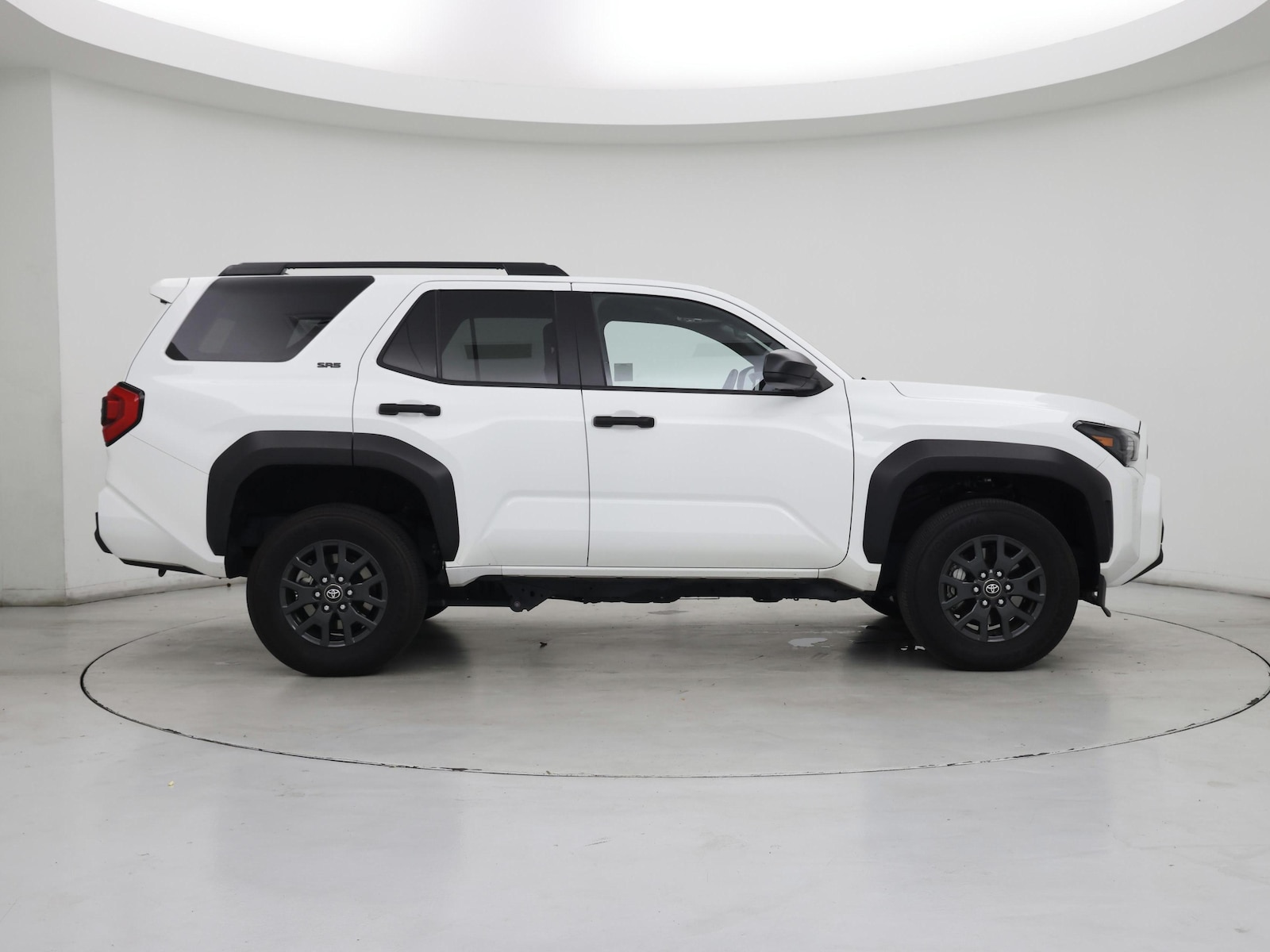 2025 Toyota 4Runner SR5 - Photo 8