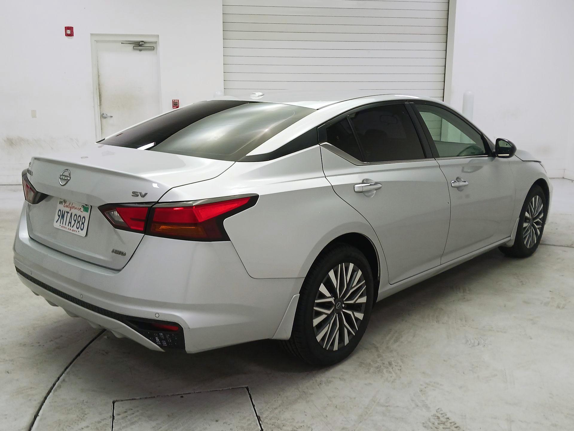 Thumbnail: 2024 Nissan Altima - 5