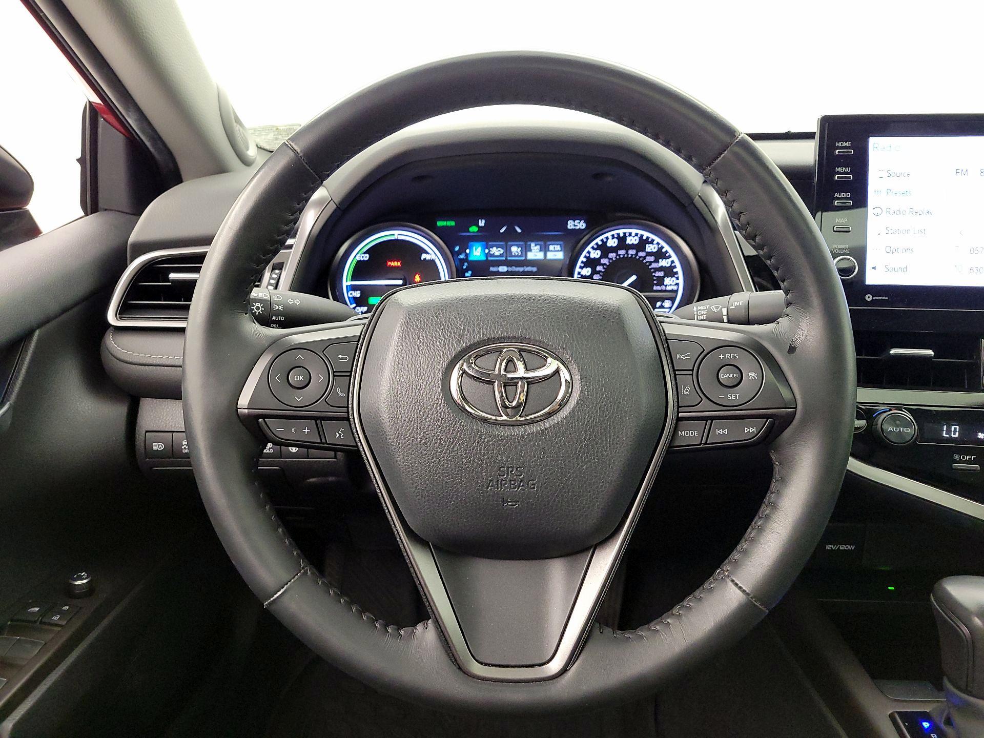 Thumbnail: 2022 Toyota Camry - 10