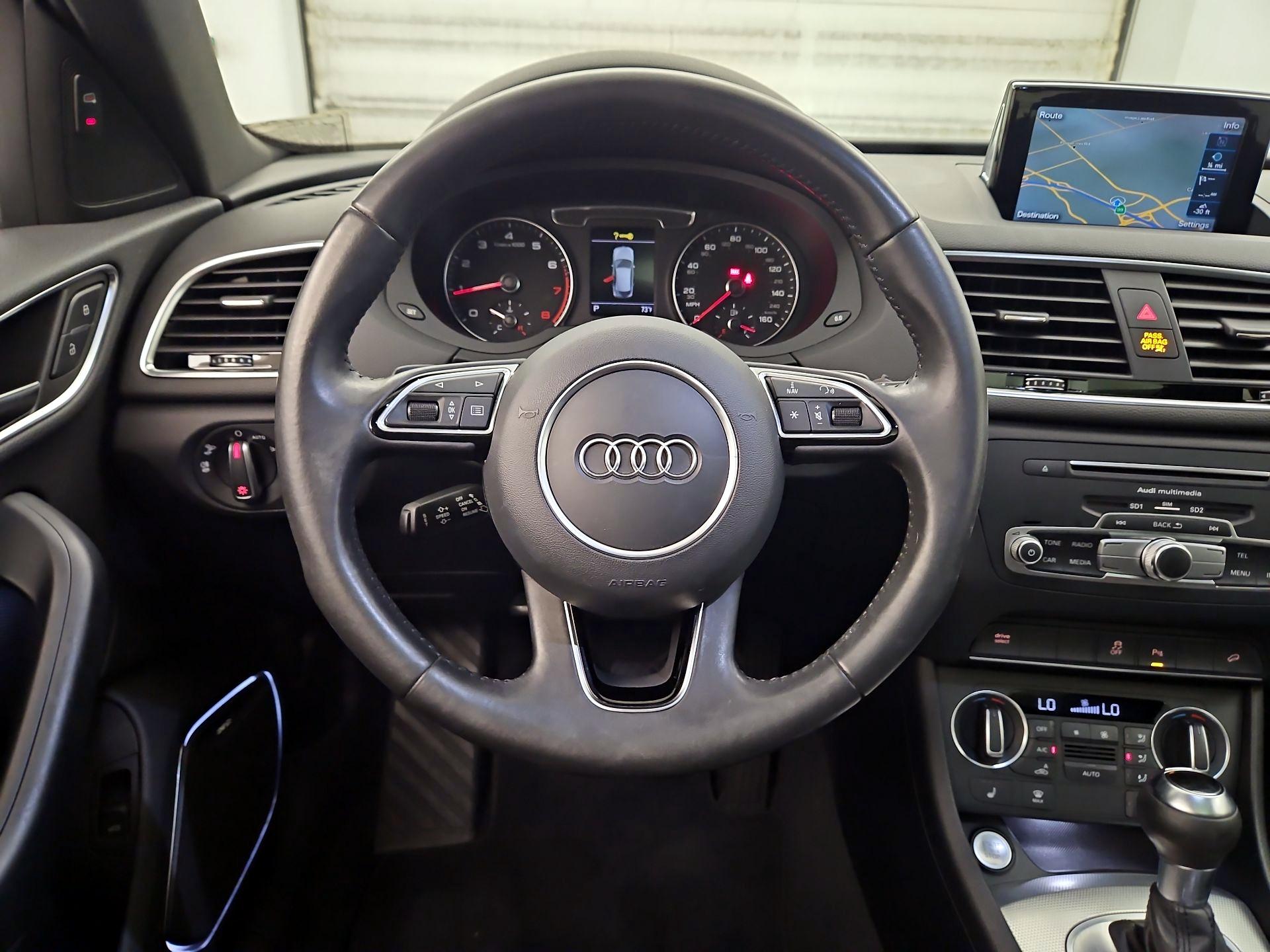 Thumbnail: 2016 Audi Q3 - 10