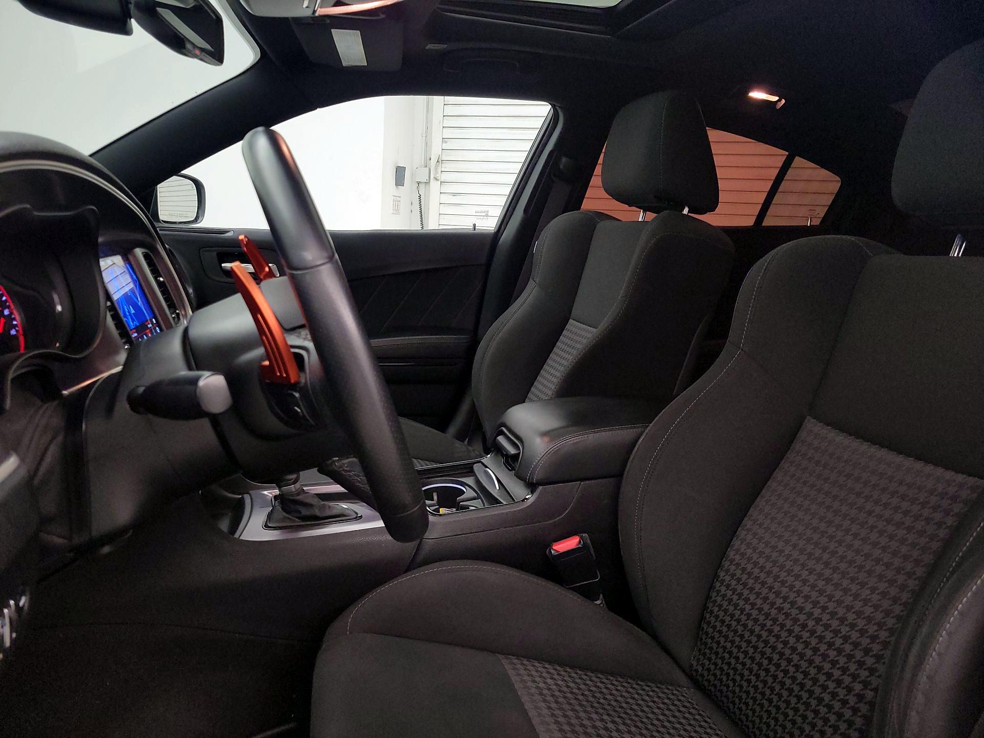 Thumbnail: 2019 Dodge Charger - 11
