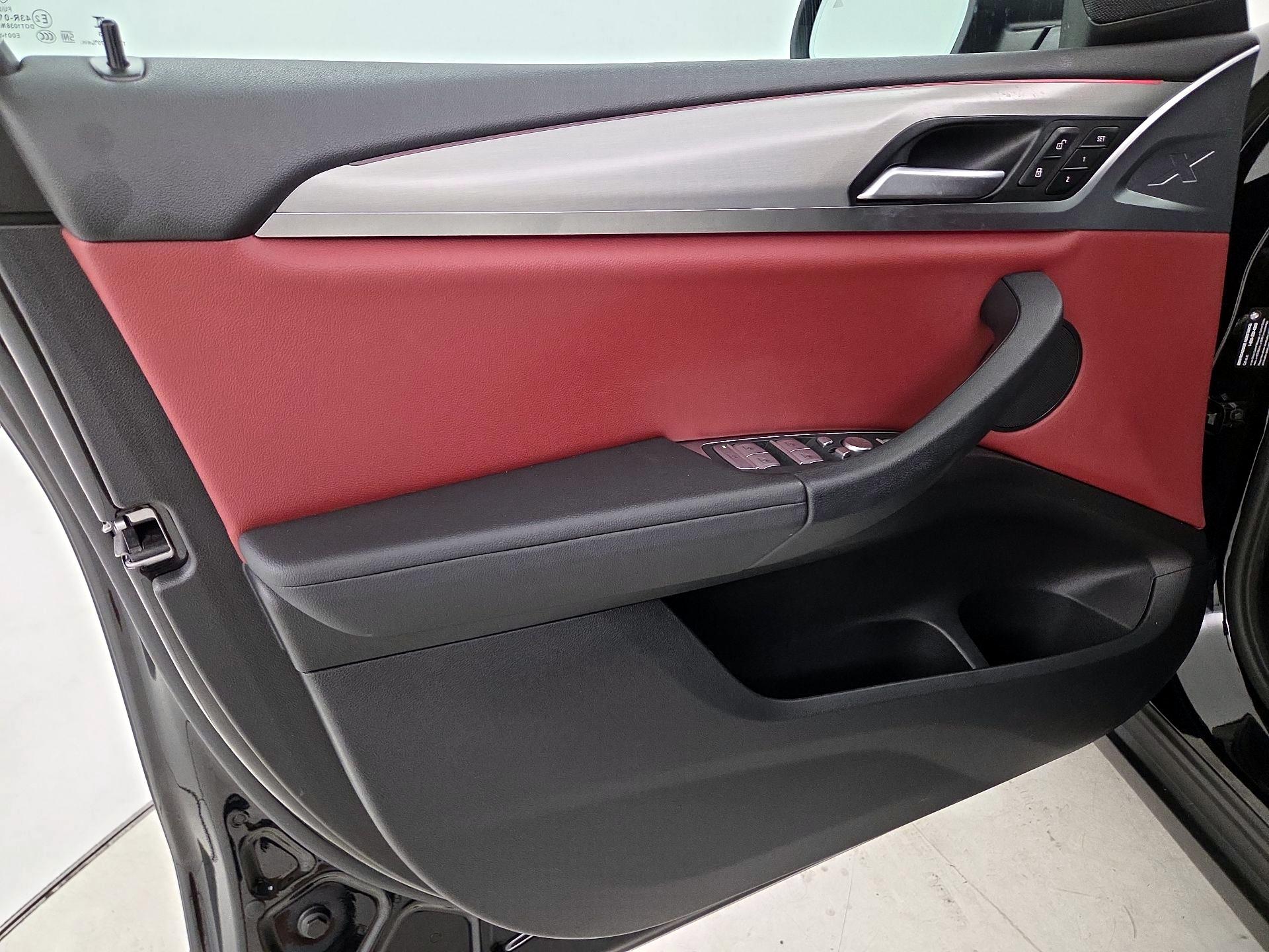Thumbnail: 2023 BMW X3 - 12