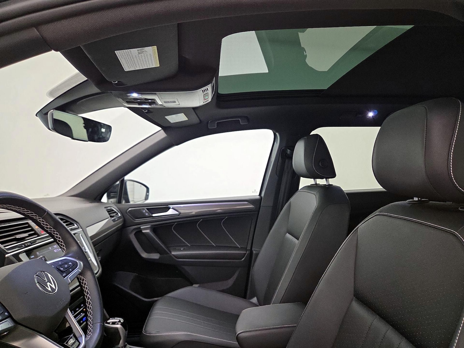 2023 Volkswagen Tiguan SE R-LINE BLACK - Photo 20