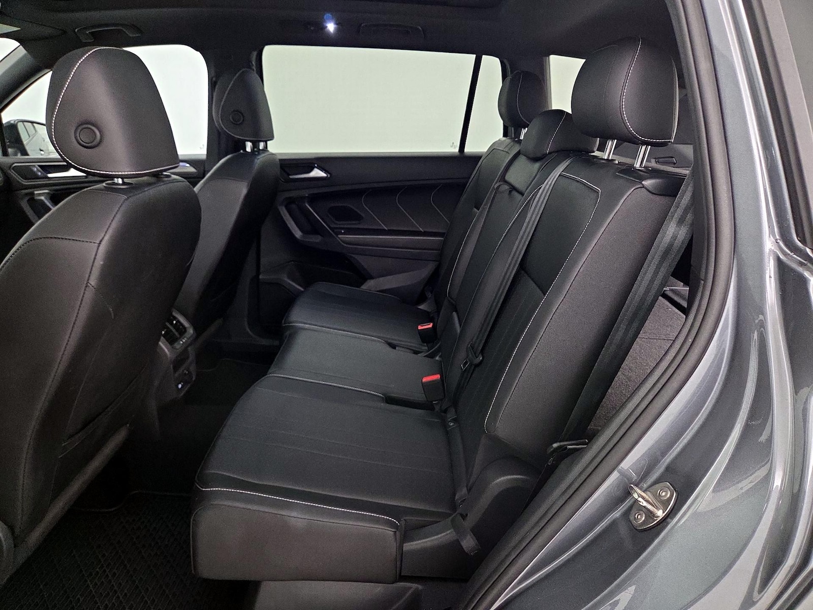 2023 Volkswagen Tiguan SE R-LINE BLACK - Photo 21