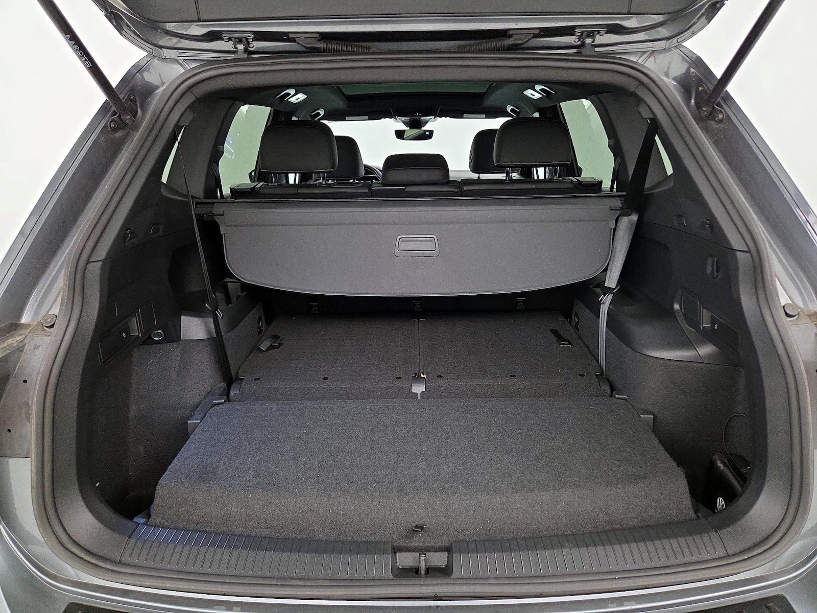 2023 Volkswagen Tiguan SE R-LINE BLACK - Photo 22